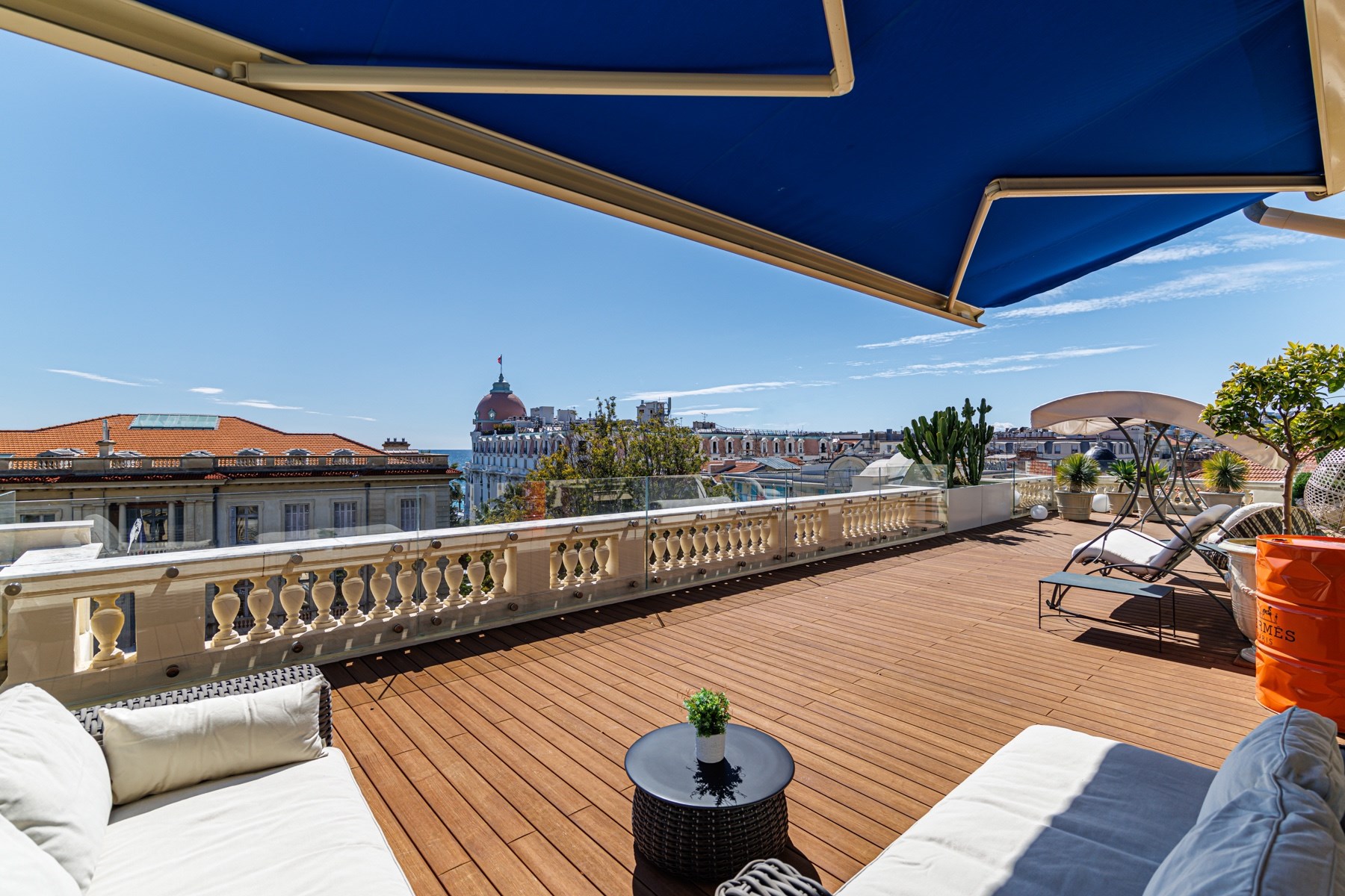  New Exclusive Listing – Exceptional Penthouse next to the sea in Nice, Carré d’… - 物件實景
