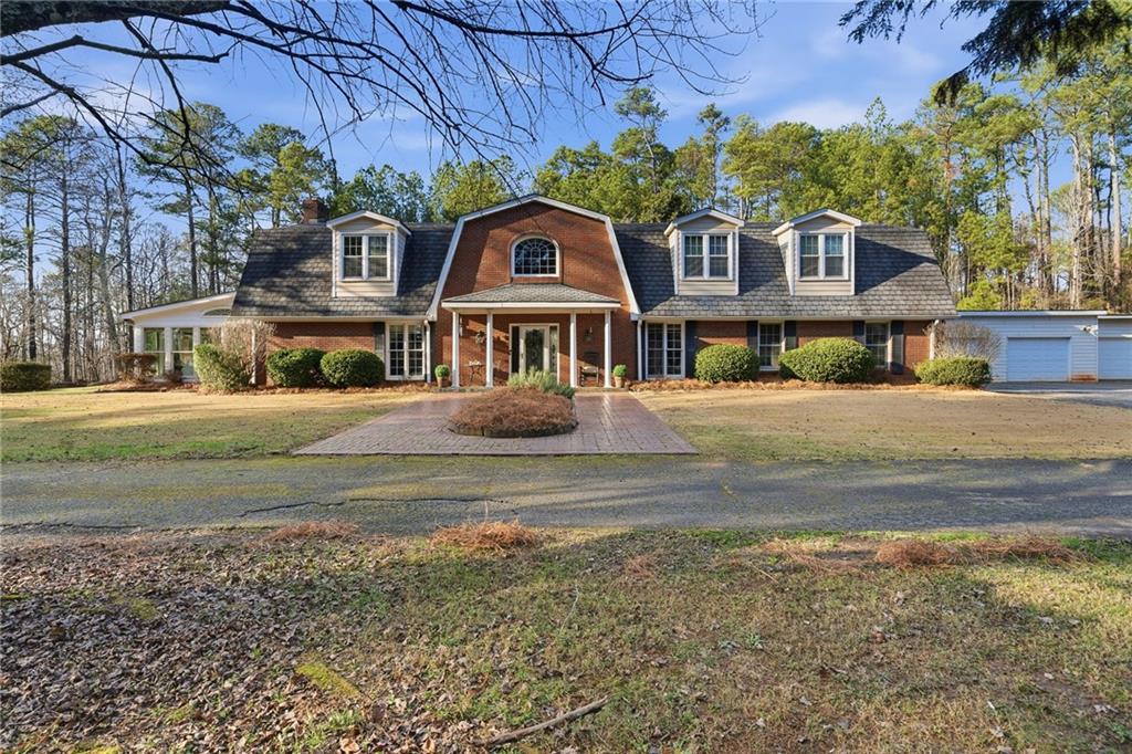 Cumming, Georgia, 30041, United States, 6 Bedrooms Bedrooms, ,5 BathroomsBathrooms,Residential,For Sale,2012319