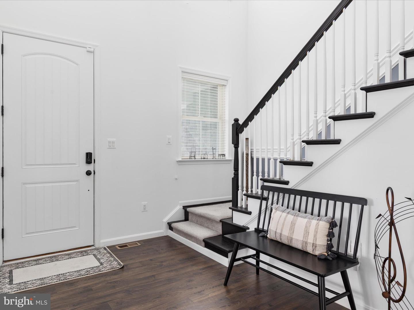 Winchester, Virginia, 22602, United States, 5 Bedrooms Bedrooms, ,5 BathroomsBathrooms,Residential,For Sale,1913787