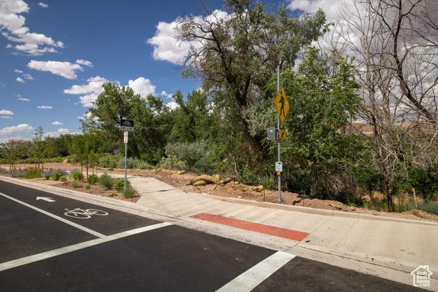 Moab, Utah, 84532, United States, ,Residential,For Sale,1938006