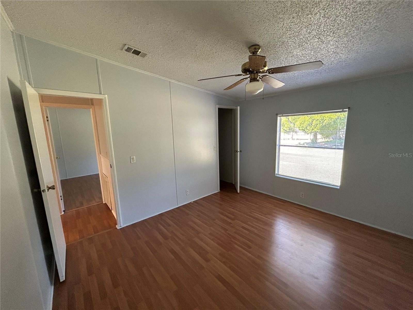 POLK CITY, Florida, 33868, United States, 5 Bedrooms Bedrooms, ,3 BathroomsBathrooms,Residential,For Sale,1984061