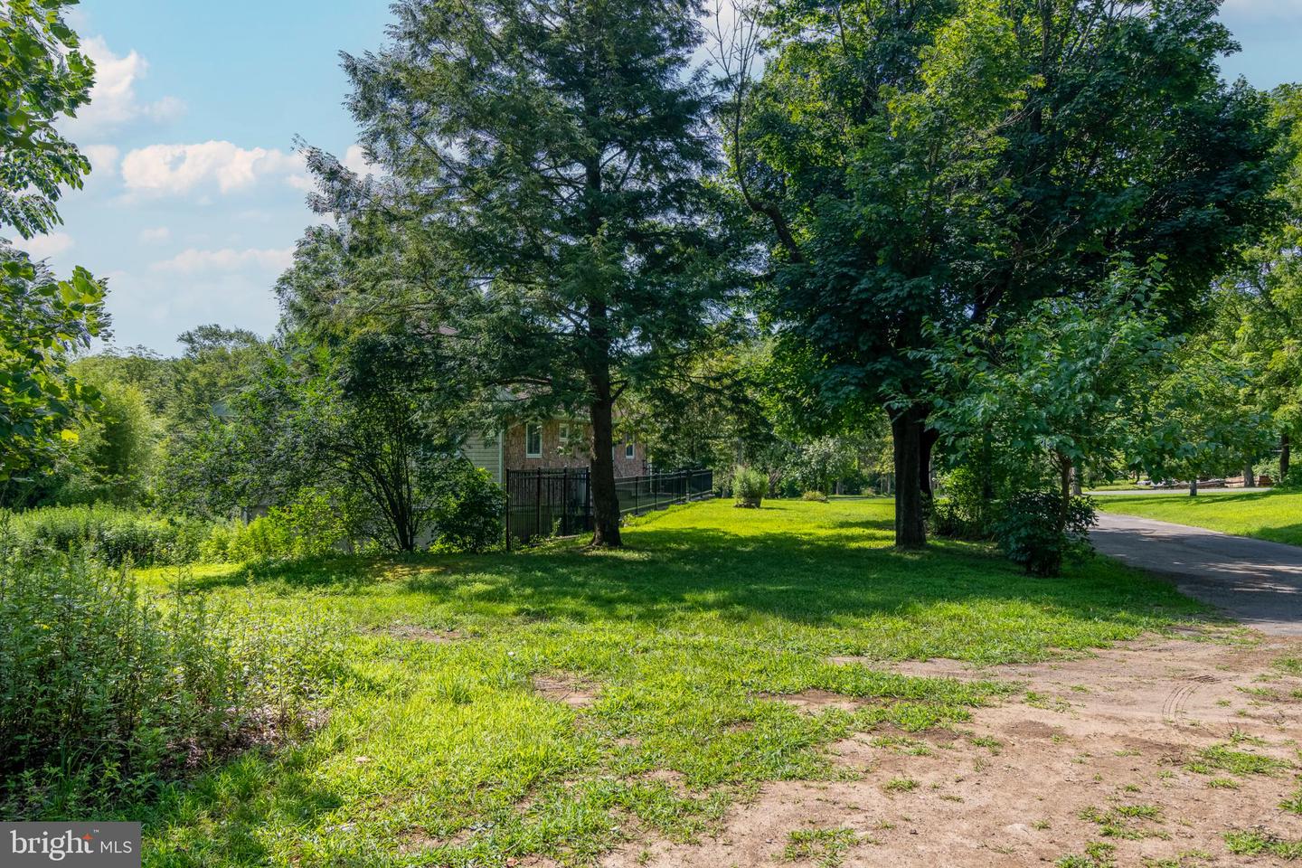 Washington, New Jersey, 07882, United States, 3 Bedrooms Bedrooms, ,2 BathroomsBathrooms,Residential,For Sale,1911658