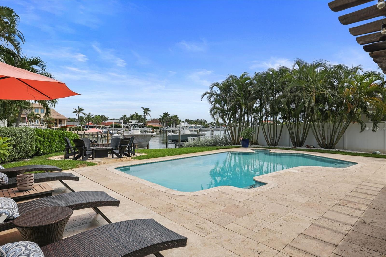 St. Petersburg, Florida, 33707, United States, 3 Bedrooms Bedrooms, ,2 BathroomsBathrooms,Residential,For Sale,1978831