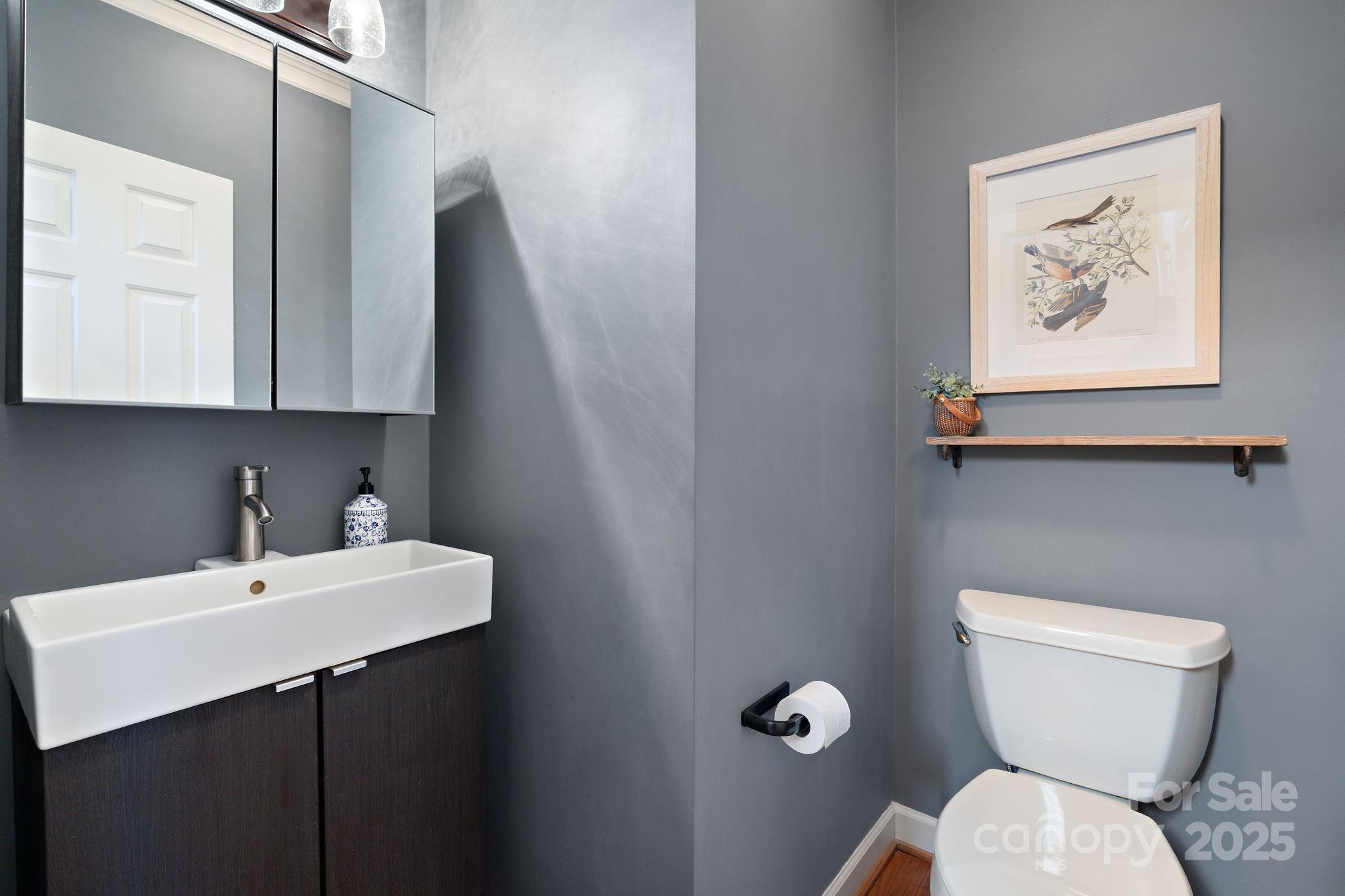 Winston Salem, North Carolina, 27106, United States, 4 Bedrooms Bedrooms, ,3 BathroomsBathrooms,Residential,For Sale,1998924