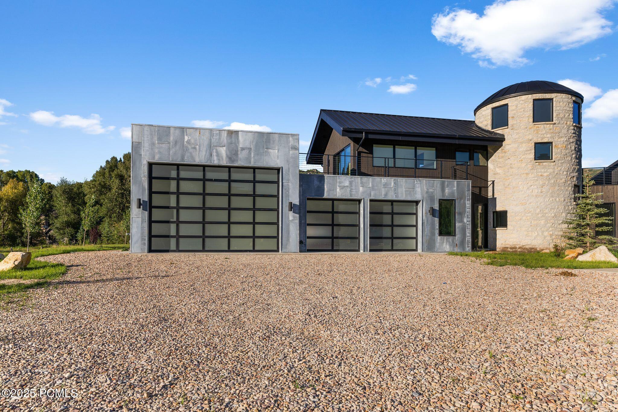 Peoa, Utah, 84061, United States, 5 Bedrooms Bedrooms, ,3 BathroomsBathrooms,Residential,For Sale,1895810