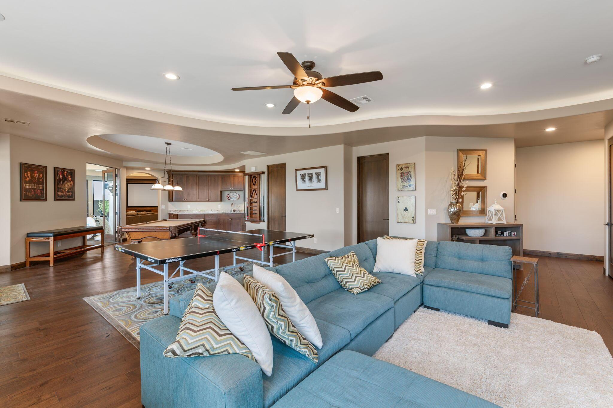 St George, Utah, 84770, United States, 5 Bedrooms Bedrooms, ,7 BathroomsBathrooms,Residential,For Sale,1900533