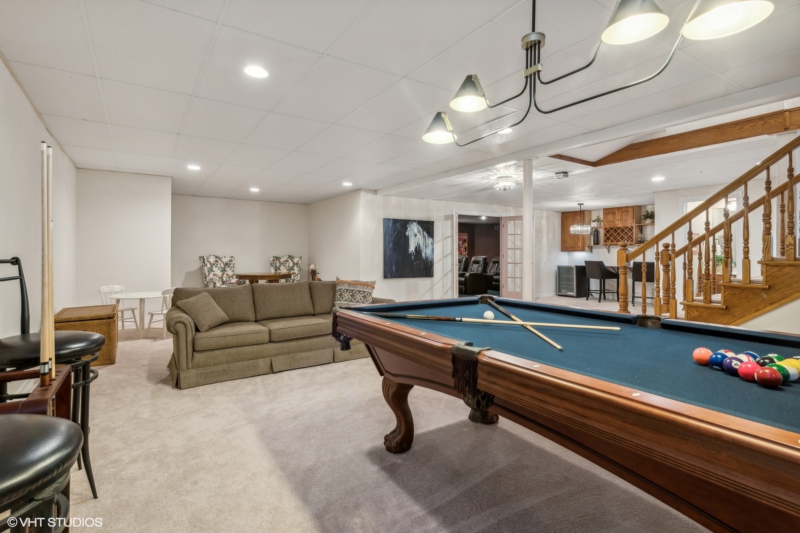 Inverness, Illinois, 60010, United States, 5 Bedrooms Bedrooms, ,6 BathroomsBathrooms,Residential,For Sale,1927406