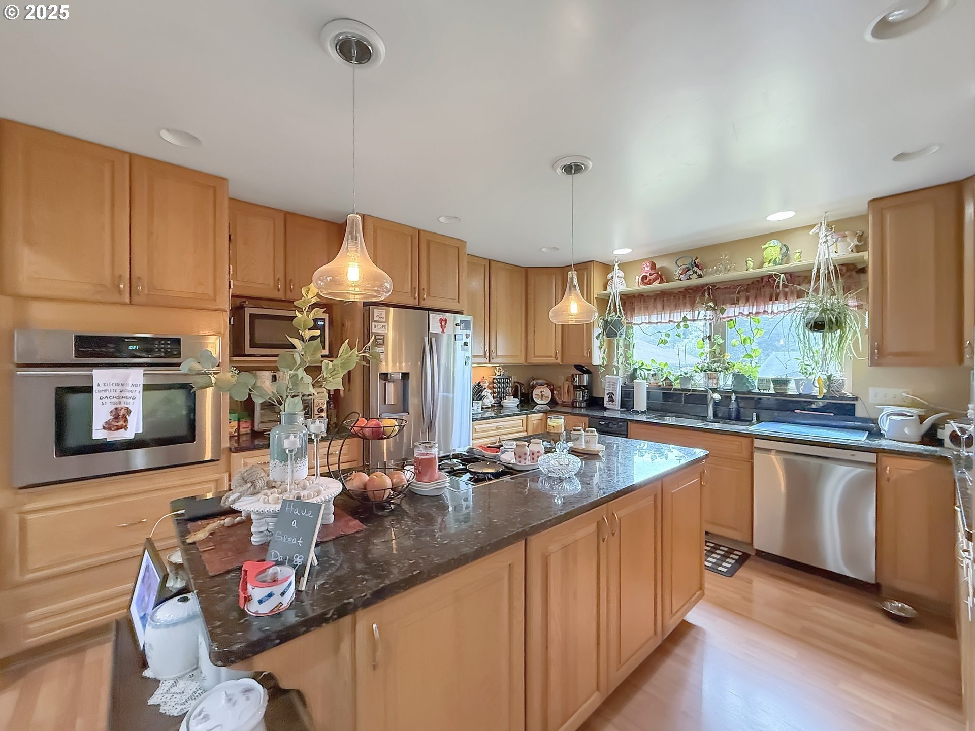 Brookings, Oregon, 97415, United States, 3 Bedrooms Bedrooms, ,3 BathroomsBathrooms,Residential,For Sale,1983879