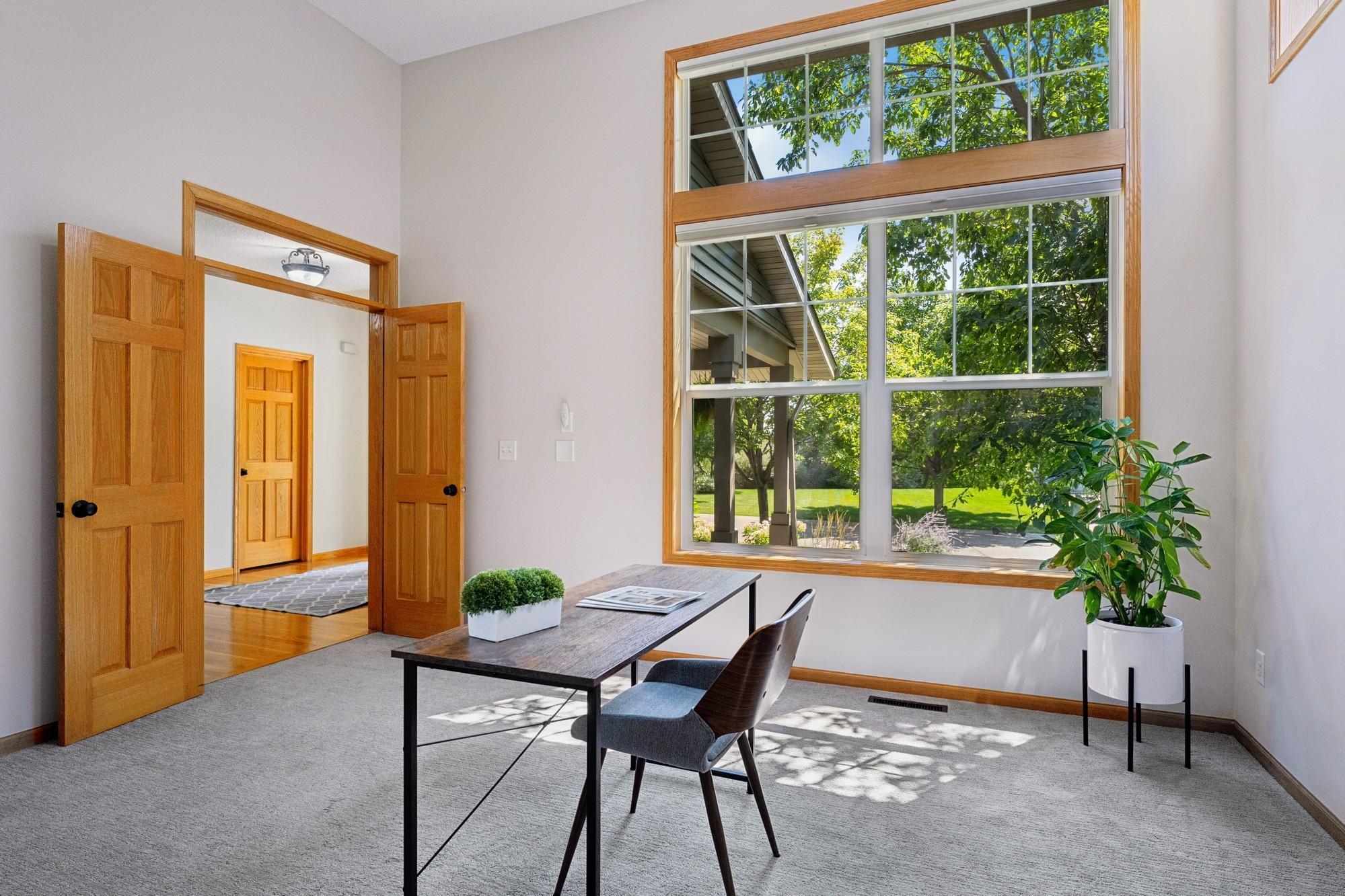Woodbury, Minnesota, 55129, United States, 5 Bedrooms Bedrooms, ,3 BathroomsBathrooms,Residential,For Sale,1917665