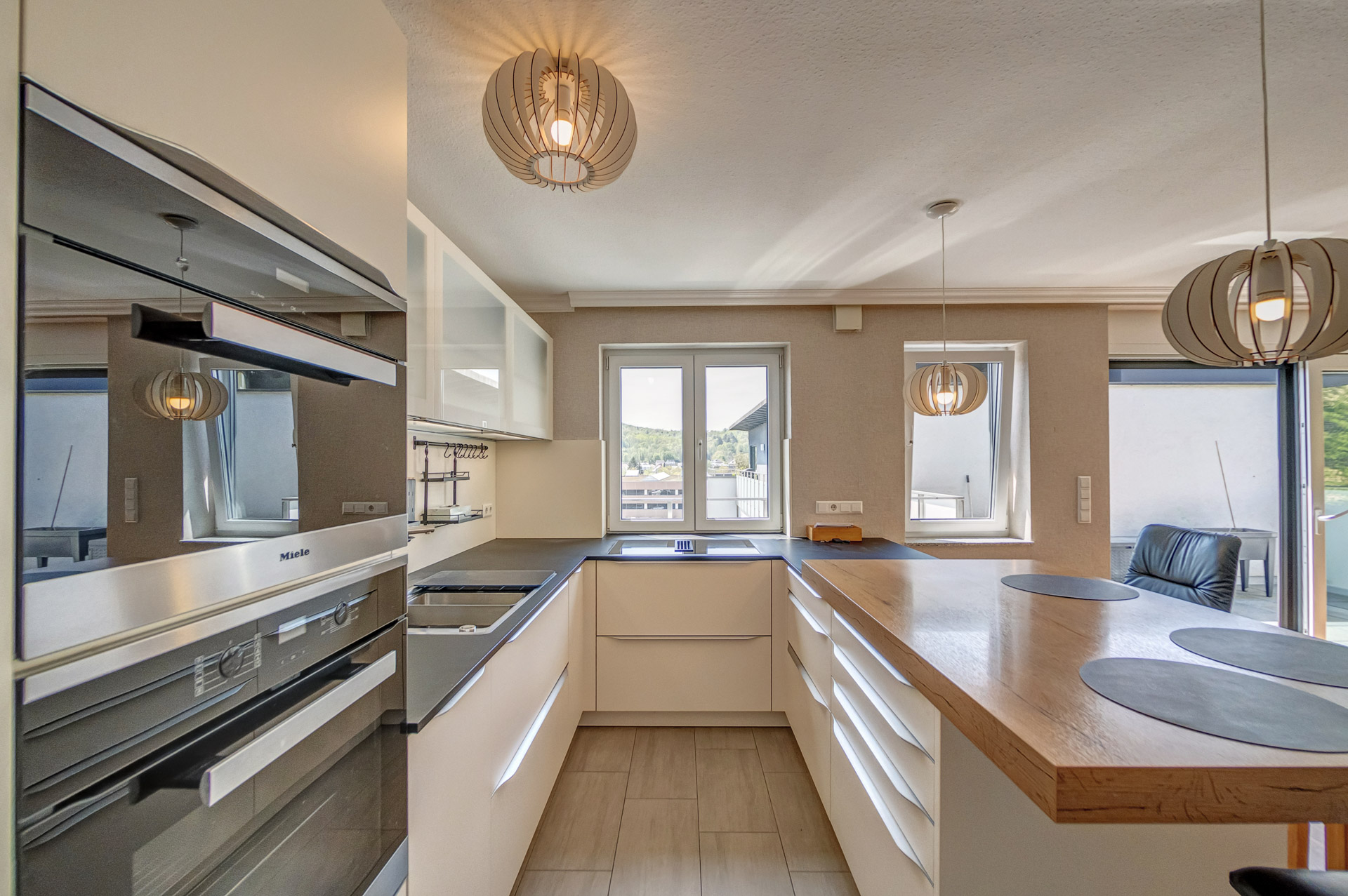  Modern penthouse in sought-after residential area - 物件實景