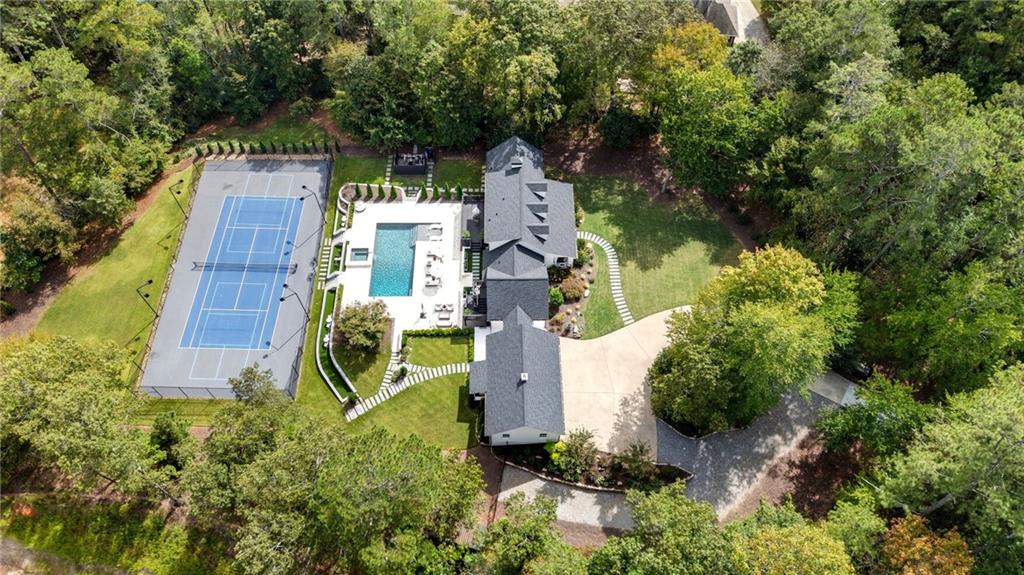 Alpharetta, Georgia, 30005, United States, 4 Bedrooms Bedrooms, ,6 BathroomsBathrooms,Residential,For Sale,1983404