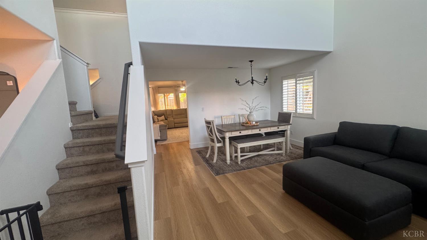 Hanford, California, 93230, United States, 6 Bedrooms Bedrooms, ,3 BathroomsBathrooms,Residential,For Sale,2029630