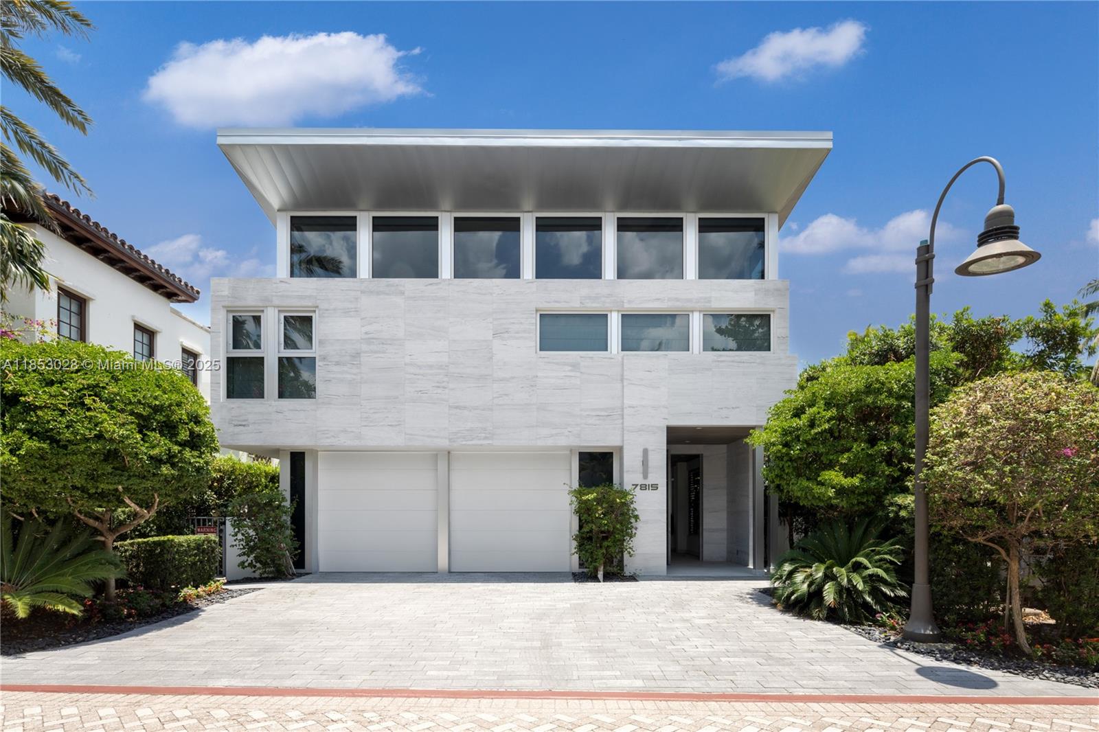 Miami Beach, Florida, 33141, United States, 5 Bedrooms Bedrooms, ,7 BathroomsBathrooms,Residential,For Sale,1934428