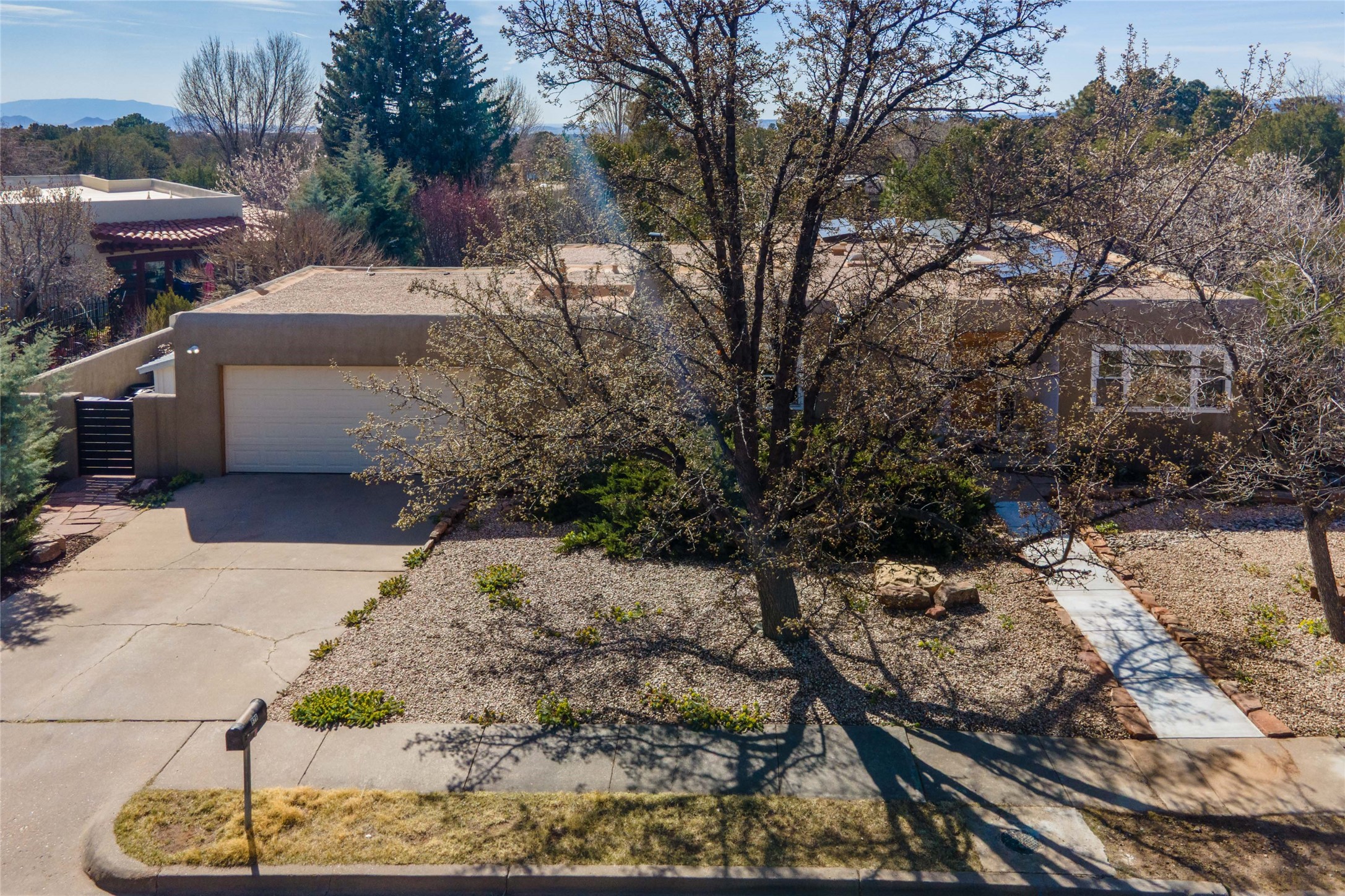  626 Calle de Valdez - 物件實景