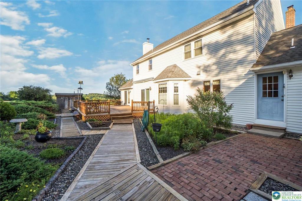 New Tripoli, Pennsylvania, 18066-2432, United States, 3 Bedrooms Bedrooms, ,3 BathroomsBathrooms,Residential,For Sale,1945015