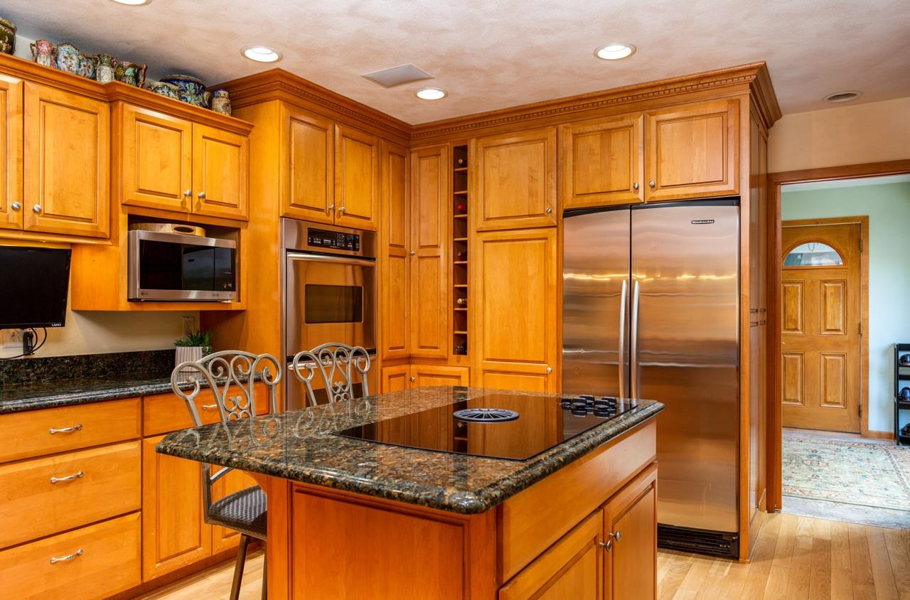 Janesville, Wisconsin, 53548, United States, 4 Bedrooms Bedrooms, ,3 BathroomsBathrooms,Residential,For Sale,1982674