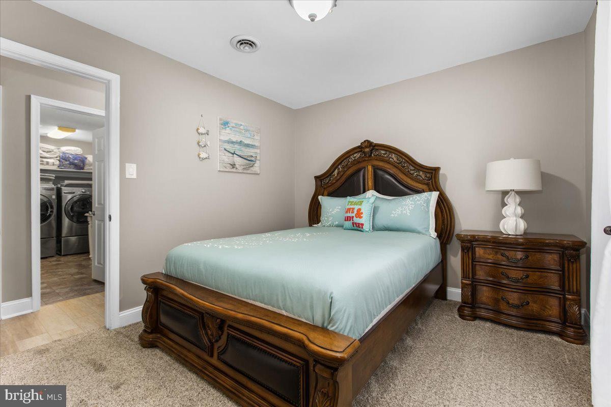 PASADENA, Maryland, 21122, United States, 4 Bedrooms Bedrooms, ,4 BathroomsBathrooms,Residential,For Sale,1979207