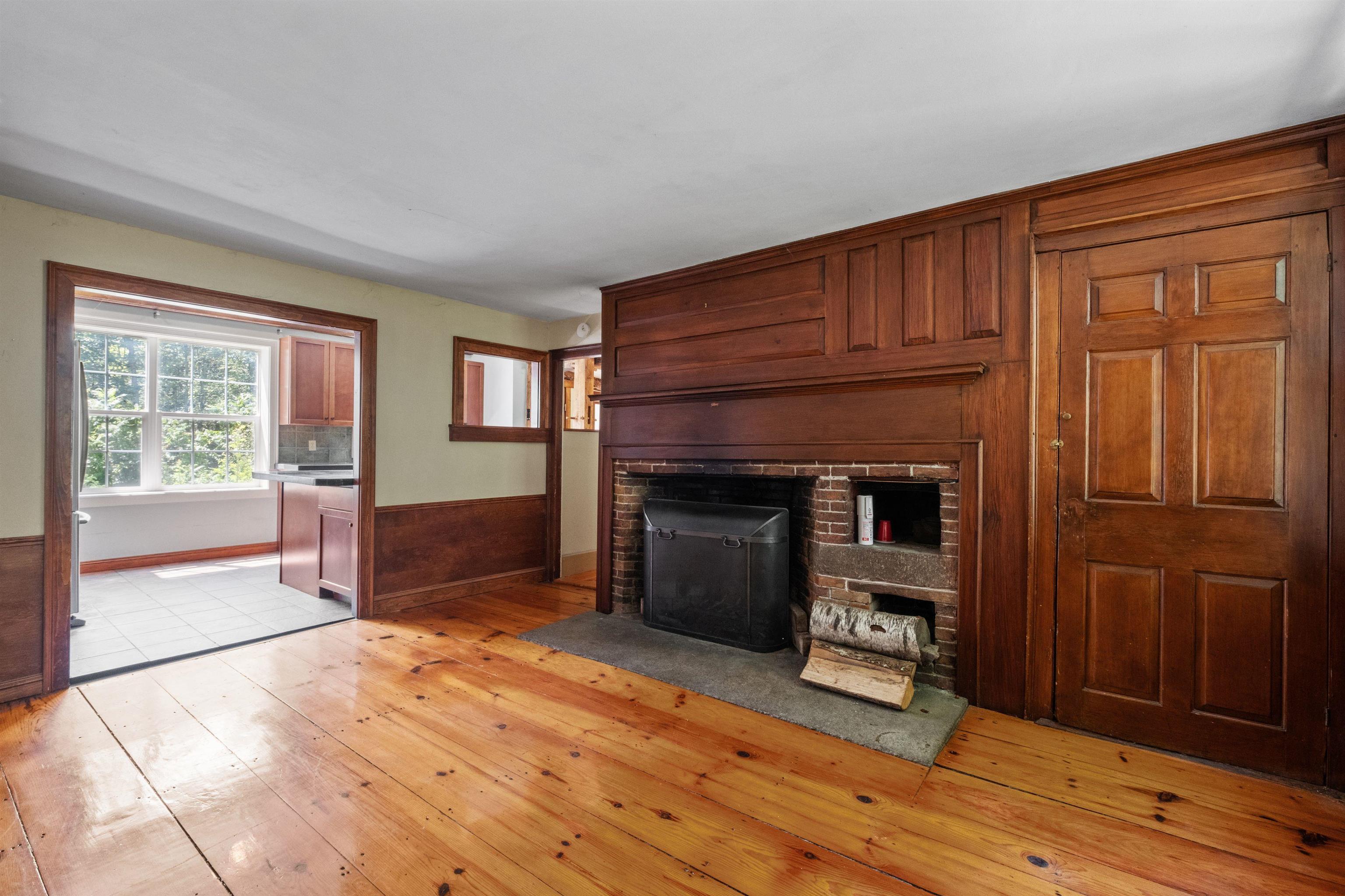 Warner, New Hampshire, 03278, United States, 3 Bedrooms Bedrooms, ,3 BathroomsBathrooms,Residential,For Sale,1912290
