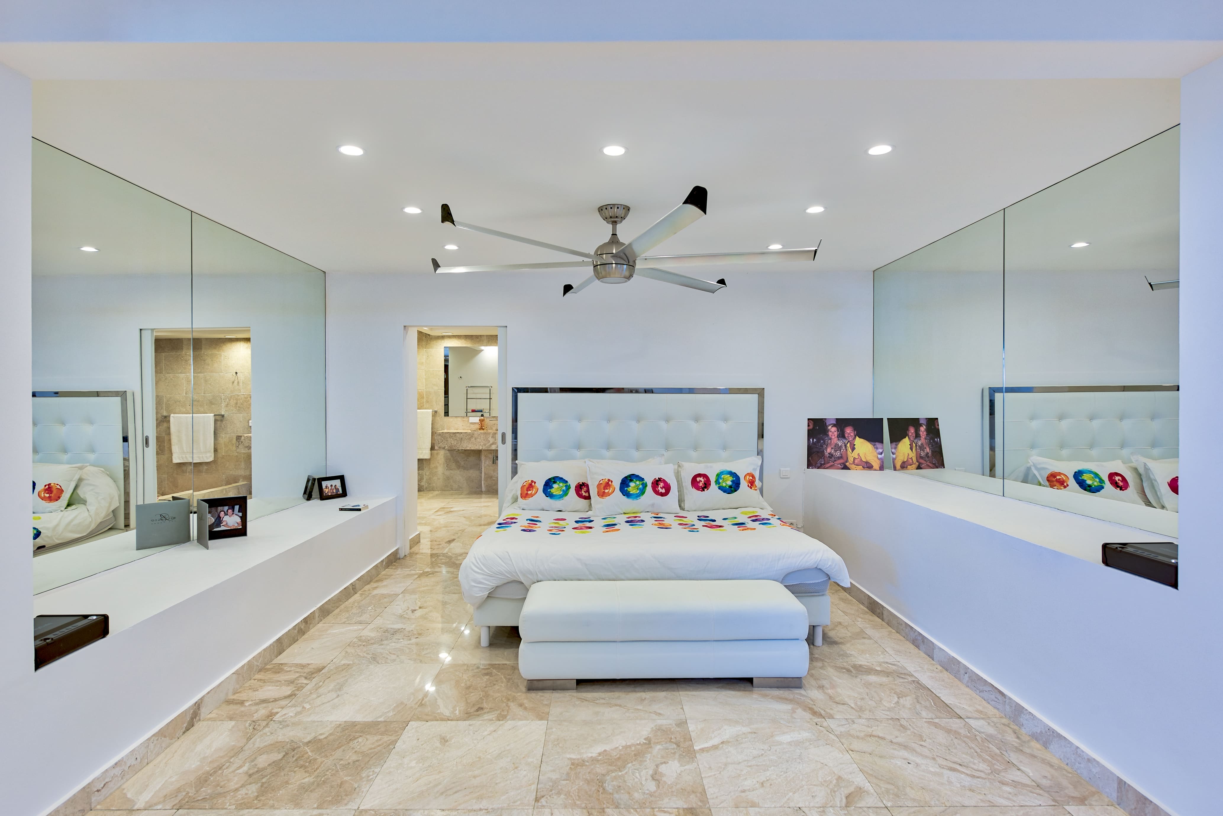  5 Bedroom Terres Basses Estate - 物件實景