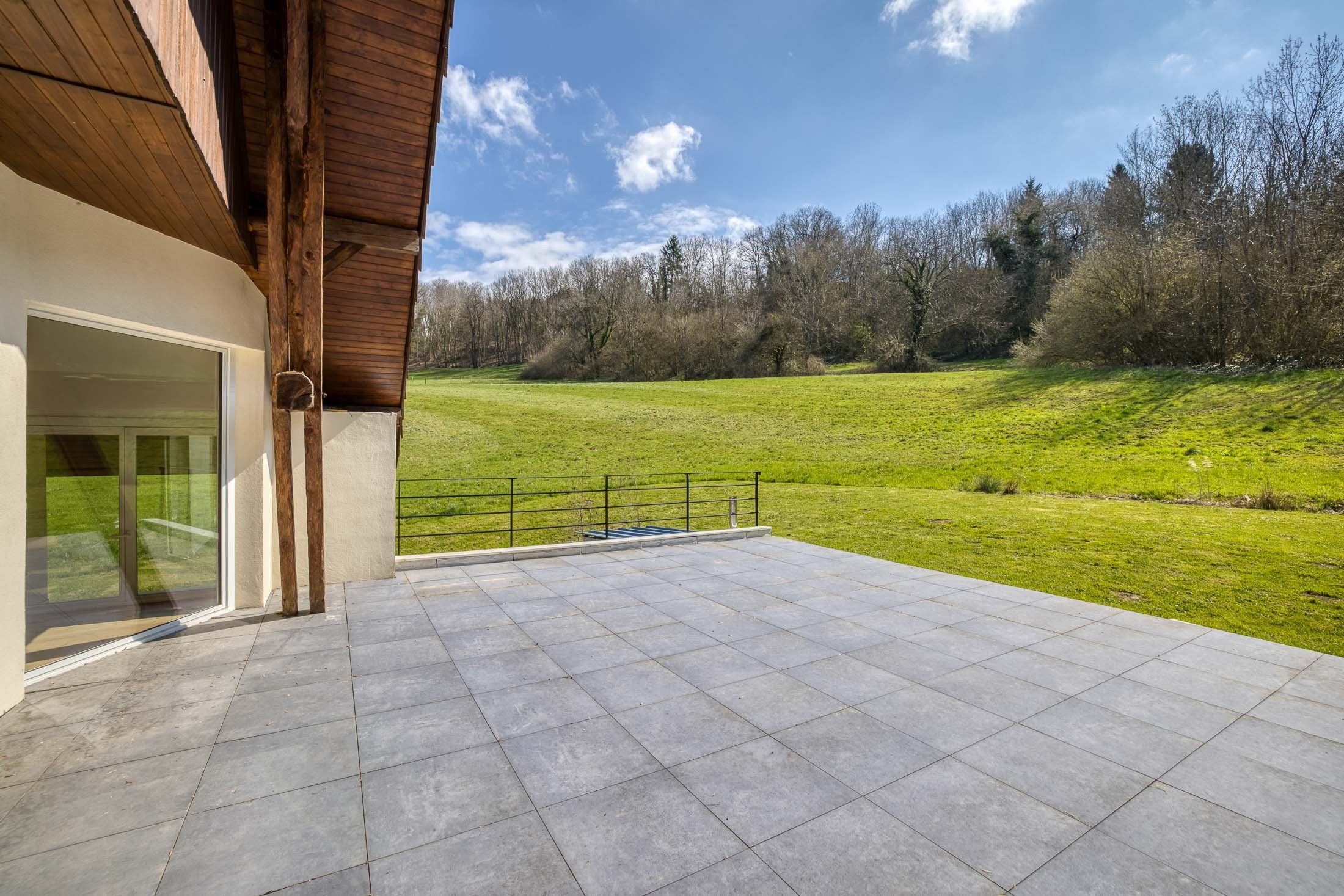  Stunning renovated farmhouse – Charm & Tranquility - 物件實景