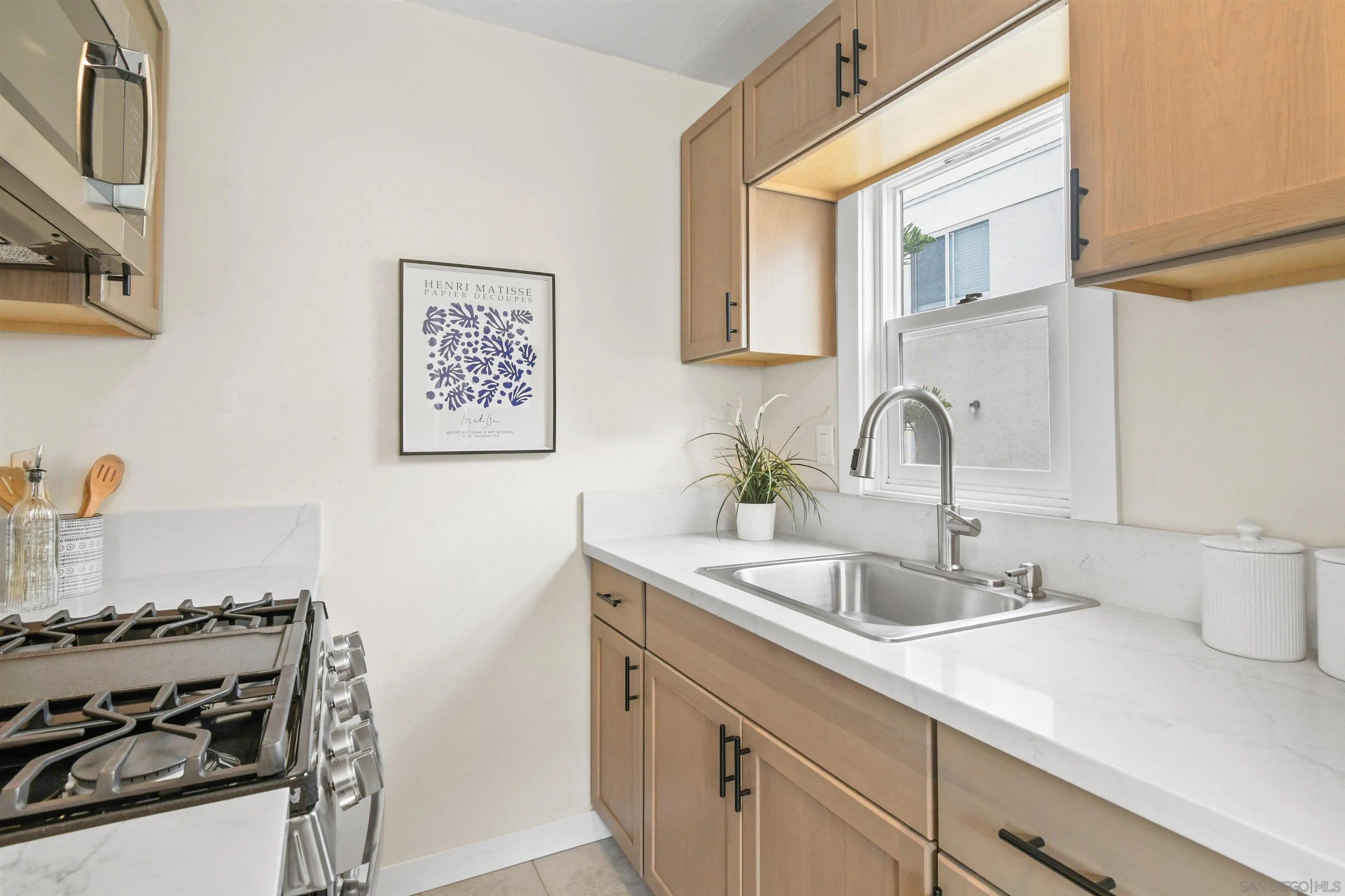 San Diego, California, 92107, United States, 4 Bedrooms Bedrooms, ,1 BathroomBathrooms,Residential,For Sale,1912111
