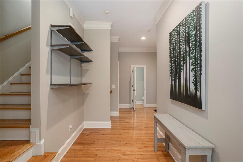 Atlanta, Georgia, 30317, United States, 3 Bedrooms Bedrooms, ,3 BathroomsBathrooms,Residential,For Sale,1983920