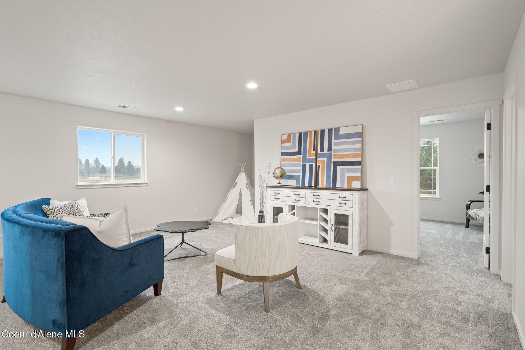 Rathdrum, Idaho, 83858, United States, 4 Bedrooms Bedrooms, ,3 BathroomsBathrooms,Residential,For Sale,1746767