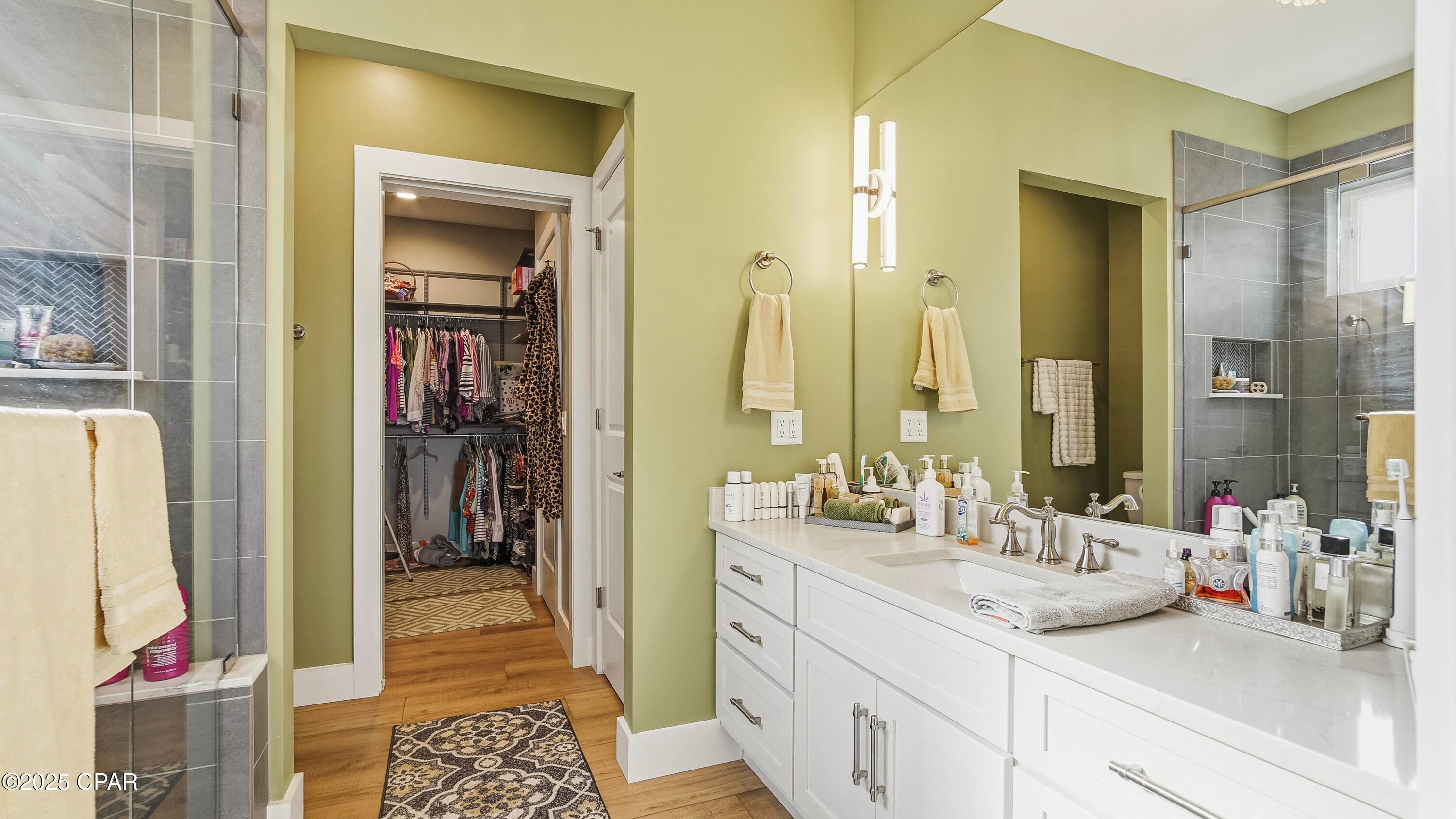 Chipley, Florida, 32428, United States, 4 Bedrooms Bedrooms, ,4 BathroomsBathrooms,Residential,For Sale,2012615