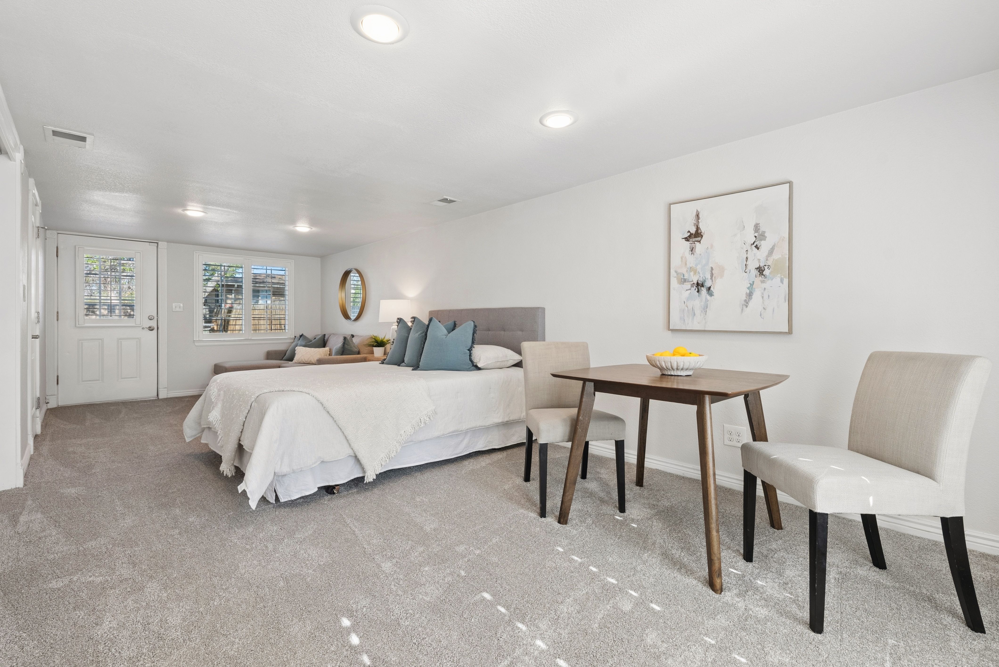  Location, lifestyle, and versatility come together in one special property - 物件實景