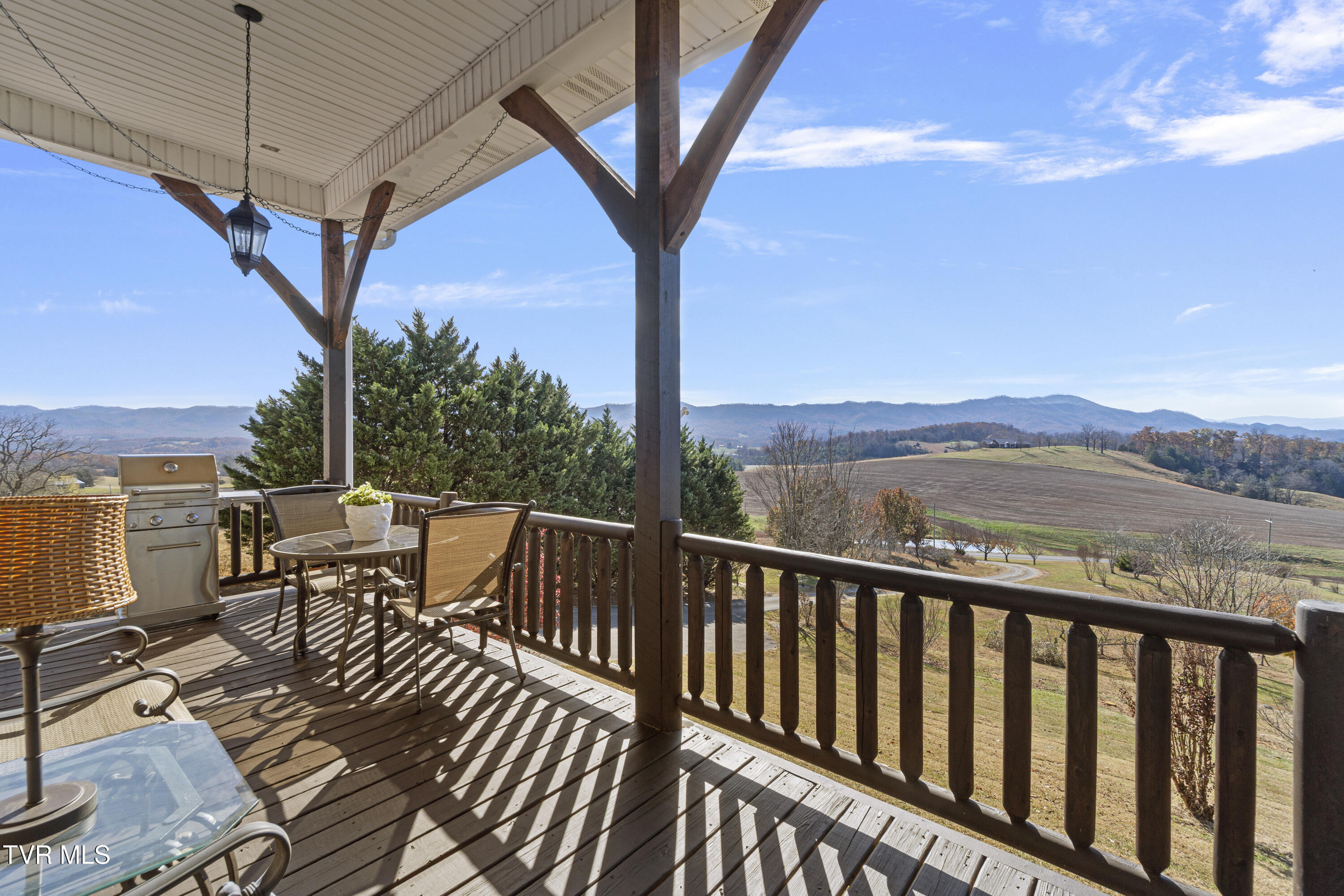 Parrottsville, Tennessee, 37843, United States, 5 Bedrooms Bedrooms, ,4 BathroomsBathrooms,Residential,For Sale,2005757