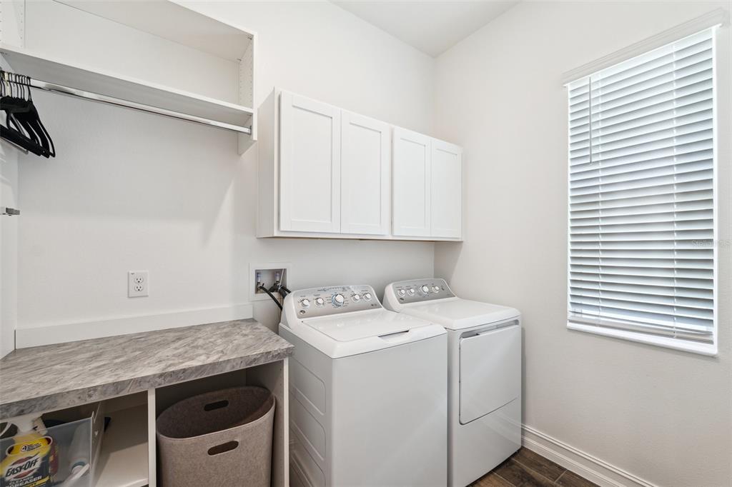 Brooksville, Florida, 34601, United States, 2 Bedrooms Bedrooms, ,3 BathroomsBathrooms,Residential,For Sale,1975106