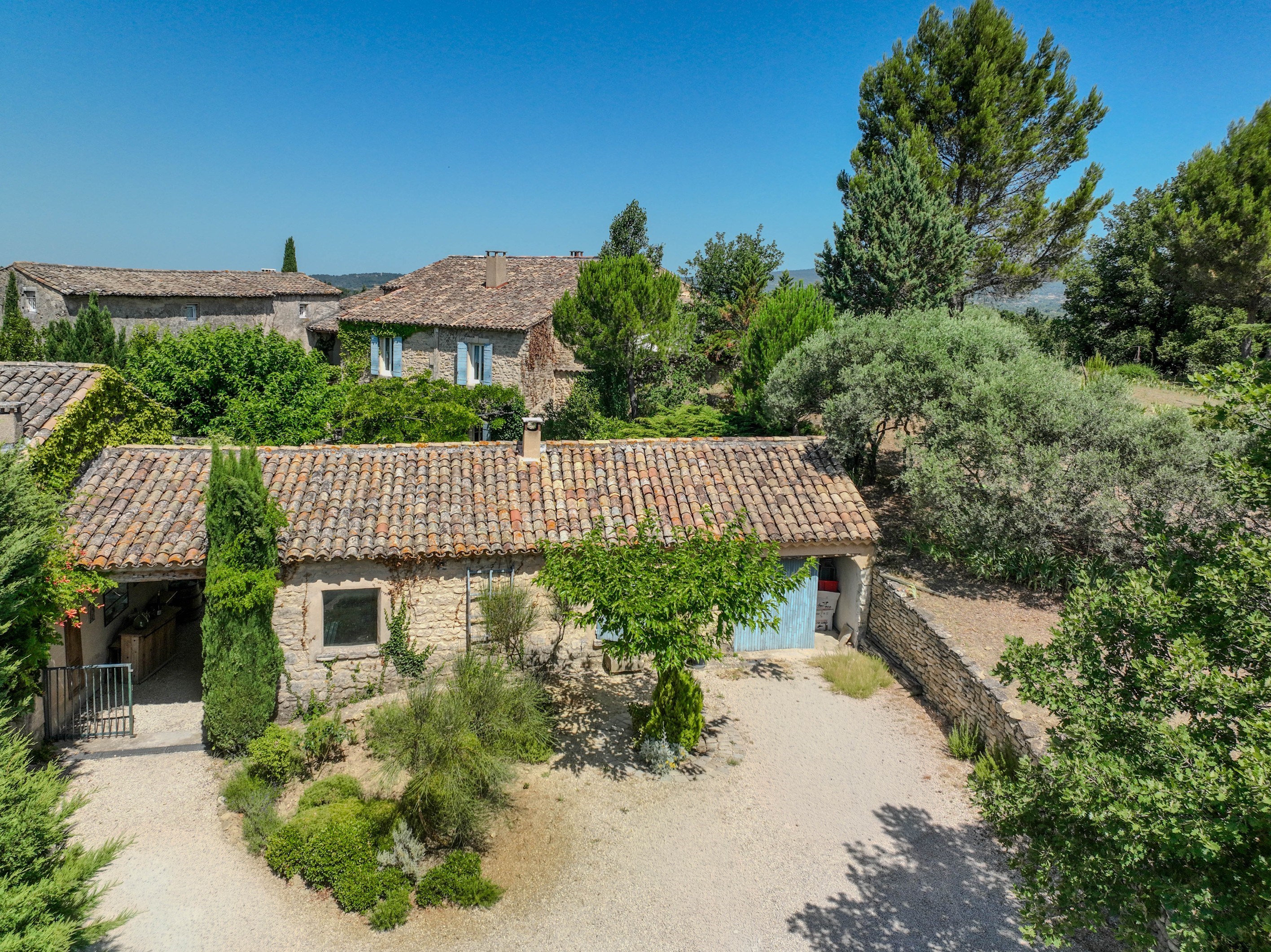  Stunning Provençal Property with Infinity Pool and Breathtaking Views - 物件實景