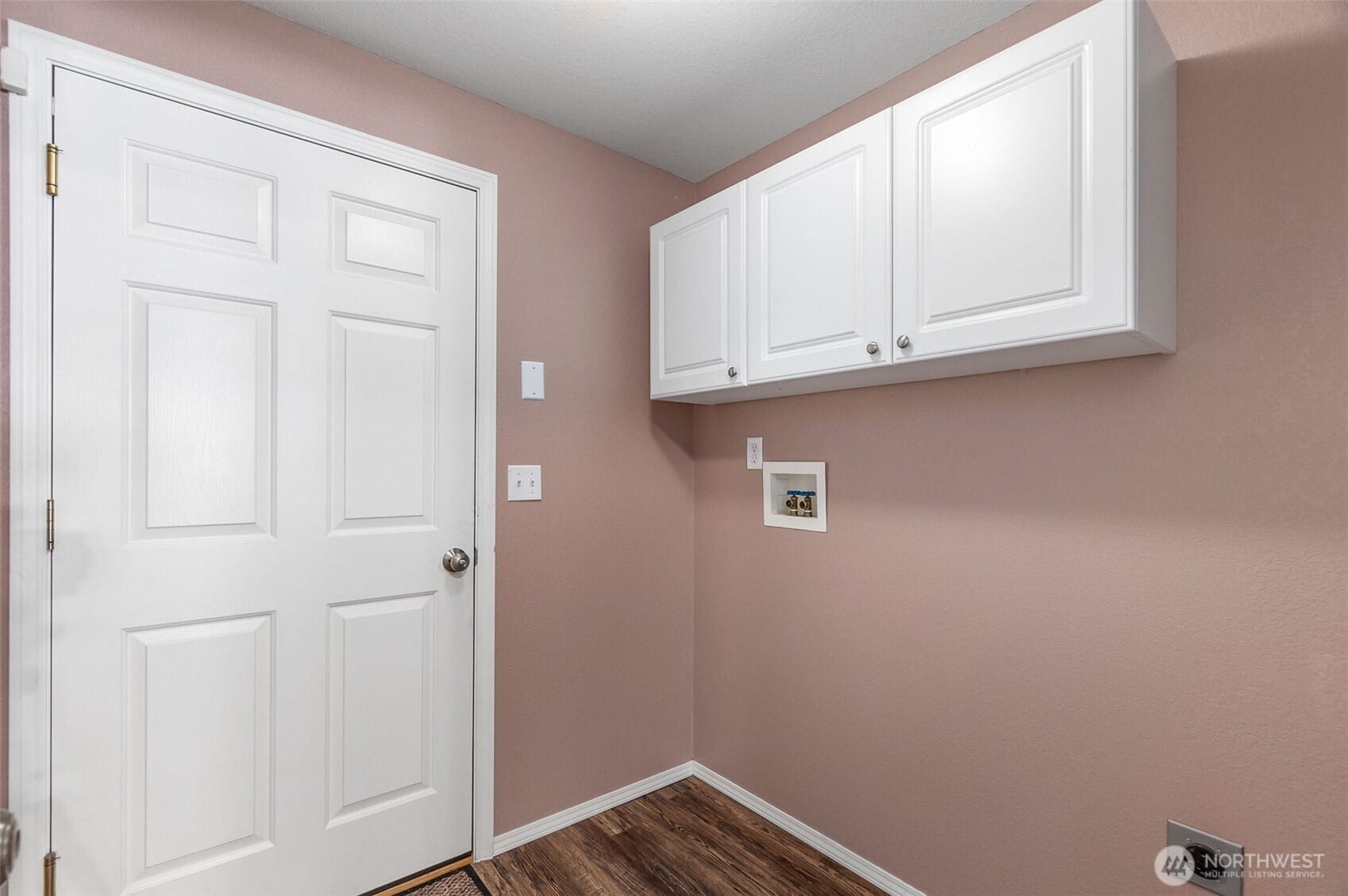 Olympia, Washington, 98501, United States, 3 Bedrooms Bedrooms, ,1 BathroomBathrooms,Residential,For Sale,1939263