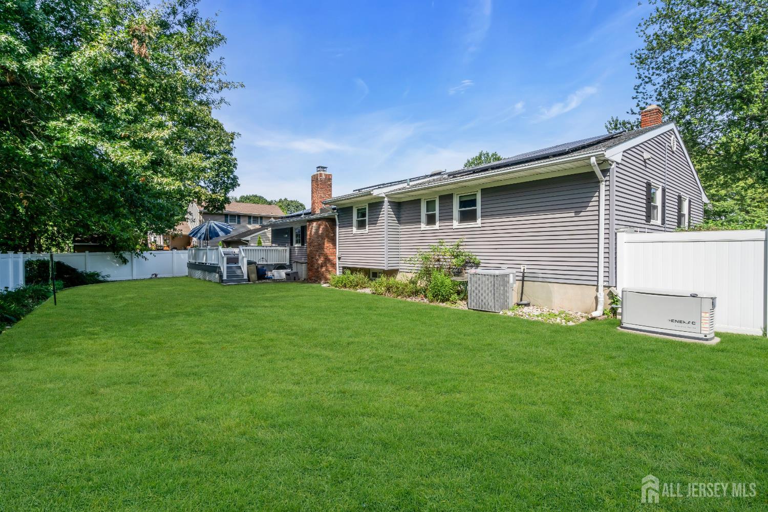 South Plainfield, New Jersey, 07080, United States, 3 Bedrooms Bedrooms, ,3 BathroomsBathrooms,Residential,For Sale,1939790