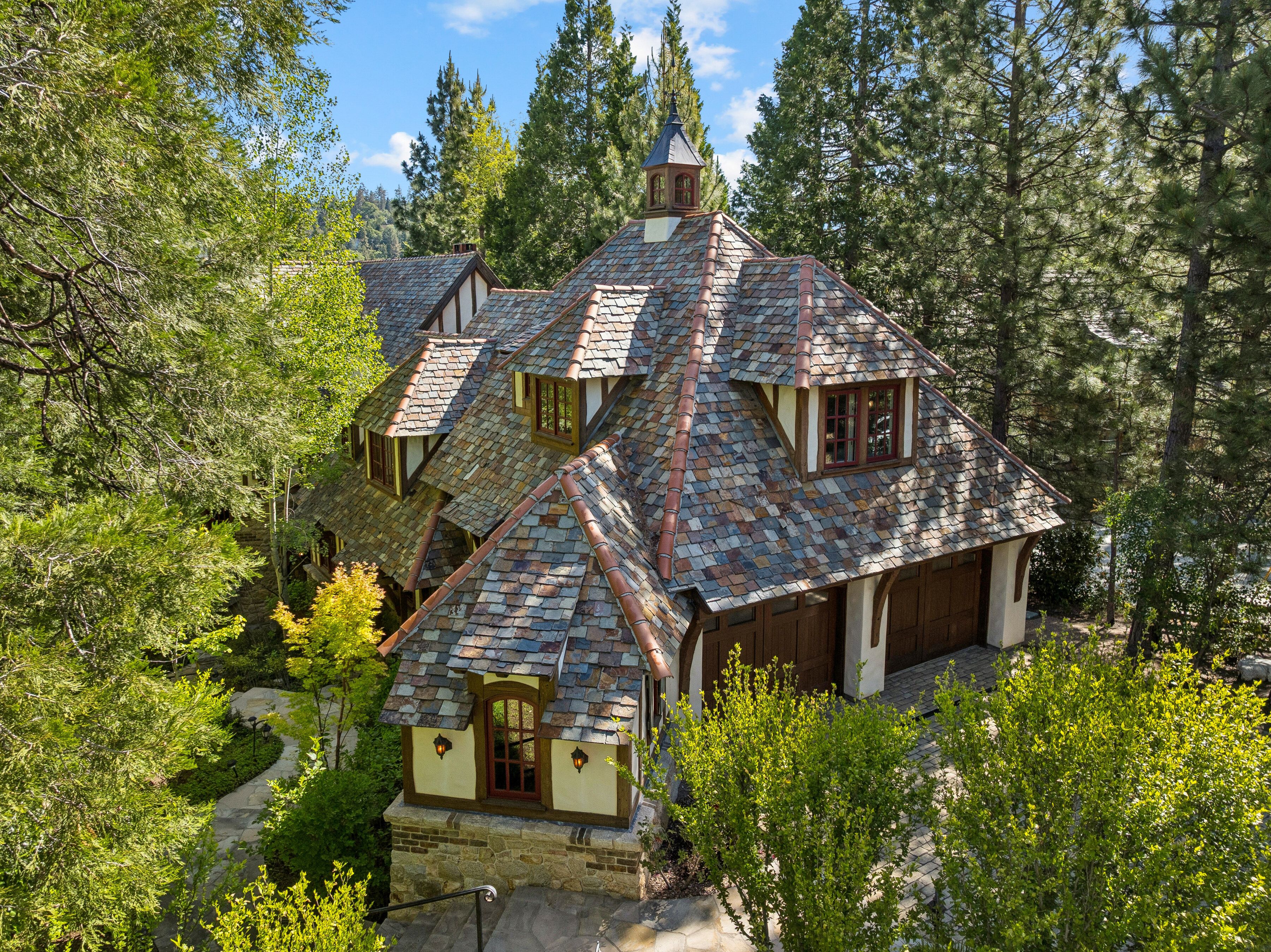  27956 High Knoll Road, Lake Arrowhead, CA 92352 - 物件實景