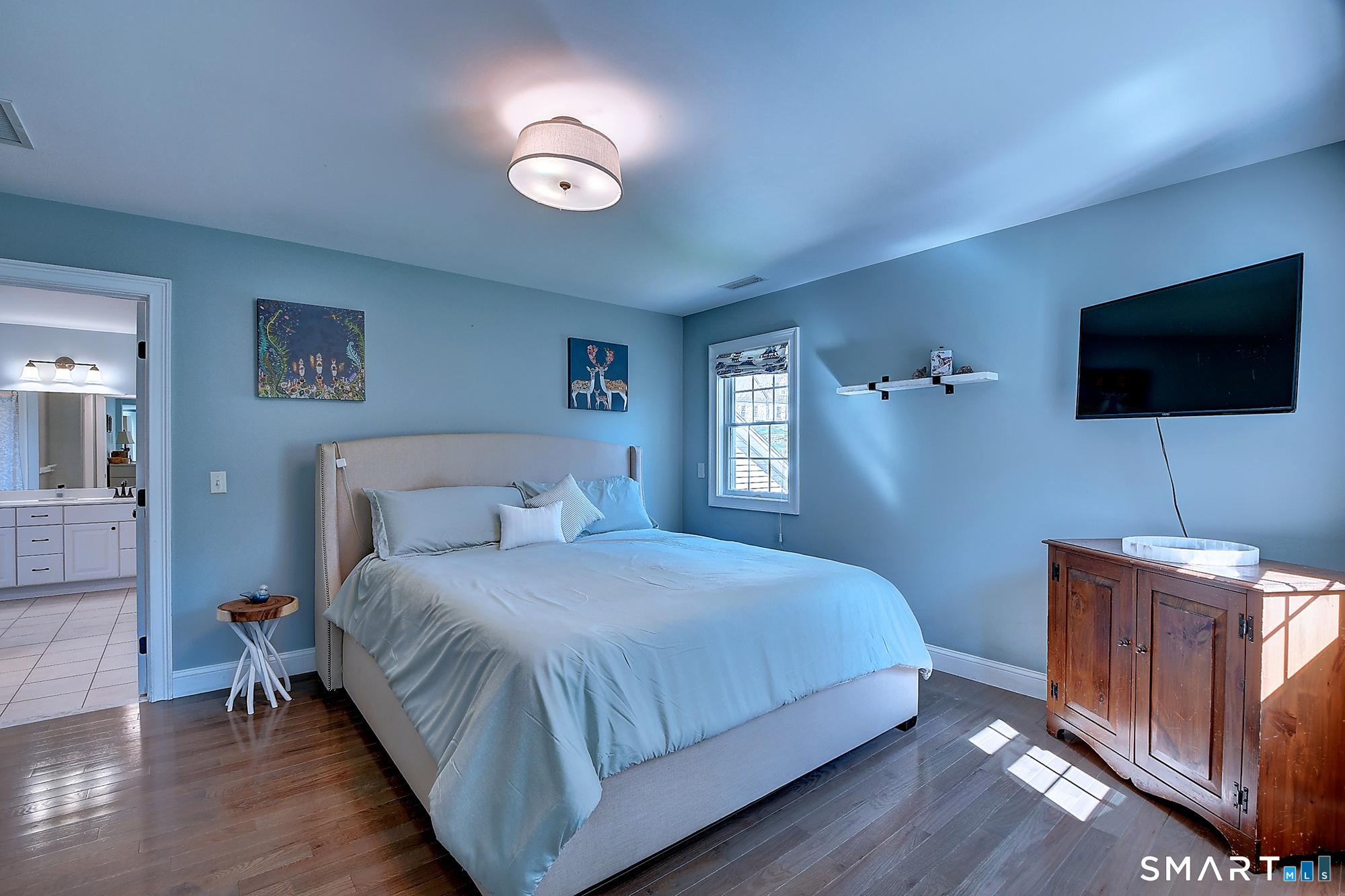 223, Connecticut, 06035, United States, 4 Bedrooms Bedrooms, ,3 BathroomsBathrooms,Residential,For Sale,2042939