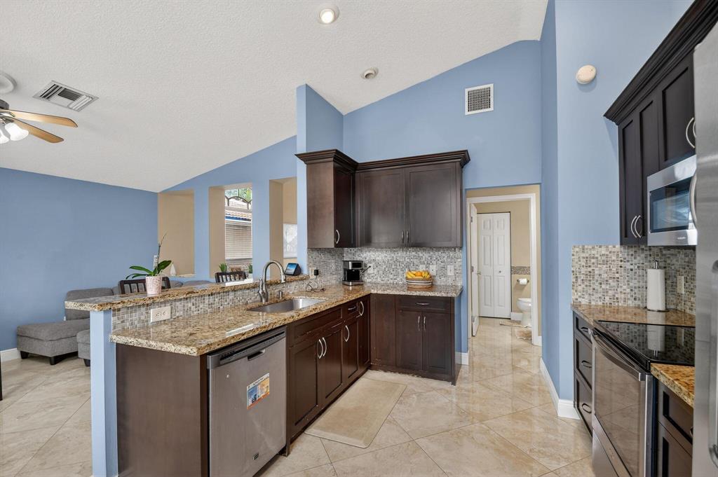 Boynton Beach, Florida, 33437, United States, 3 Bedrooms Bedrooms, ,3 BathroomsBathrooms,Residential,For Sale,2027213