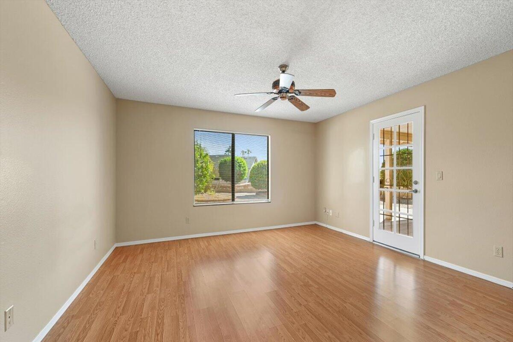  815 S 78th Street  Mesa, AZ - 物件實景