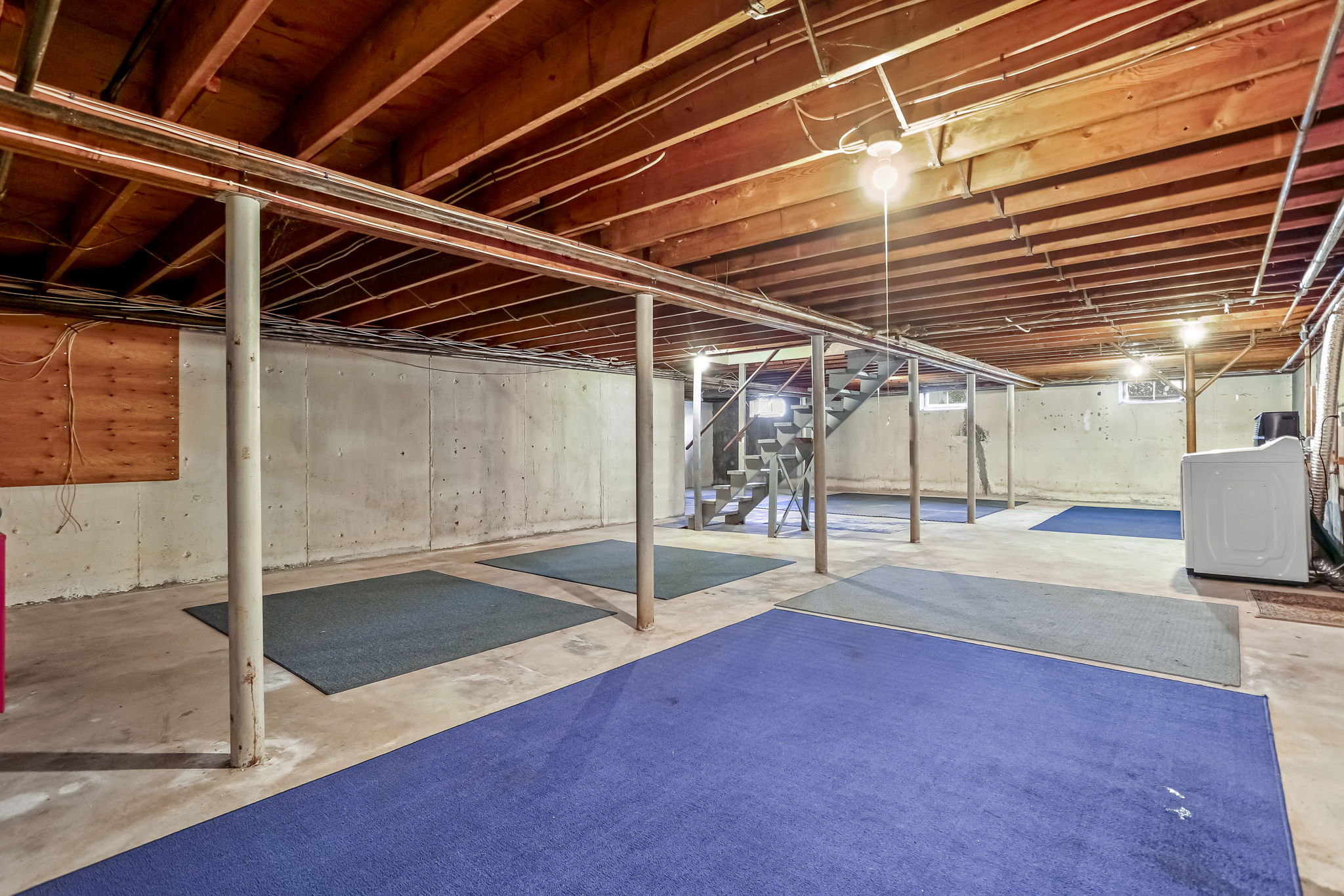  Modernized North End Ranch: Turn-Key Gem on Post Oak - 物件實景