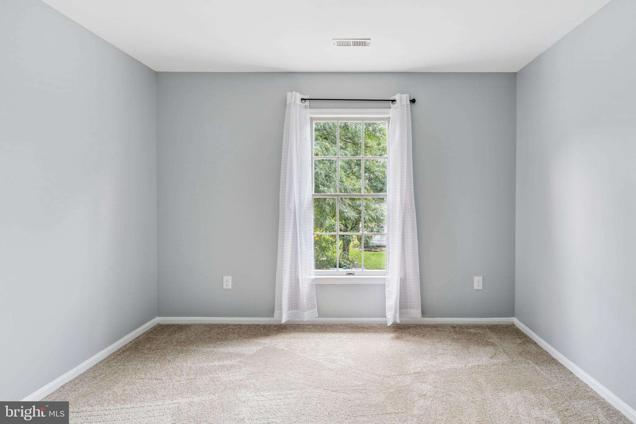 Elkridge, Maryland, 21075, United States, 4 Bedrooms Bedrooms, ,4 BathroomsBathrooms,Residential,For Sale,1920962