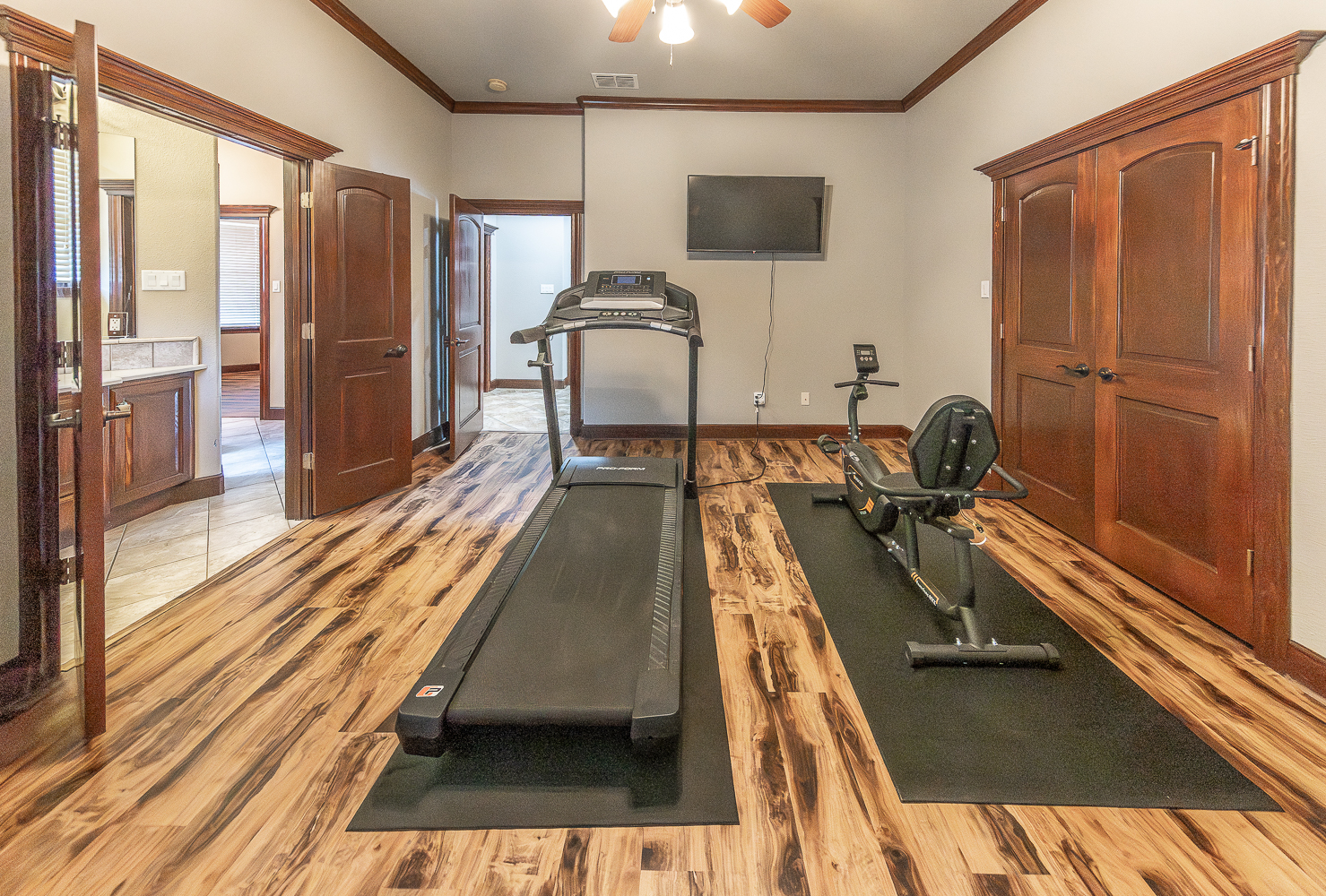 Lubbock, Texas, 79424, United States, 4 Bedrooms Bedrooms, ,4 BathroomsBathrooms,Residential,For Sale,1901178