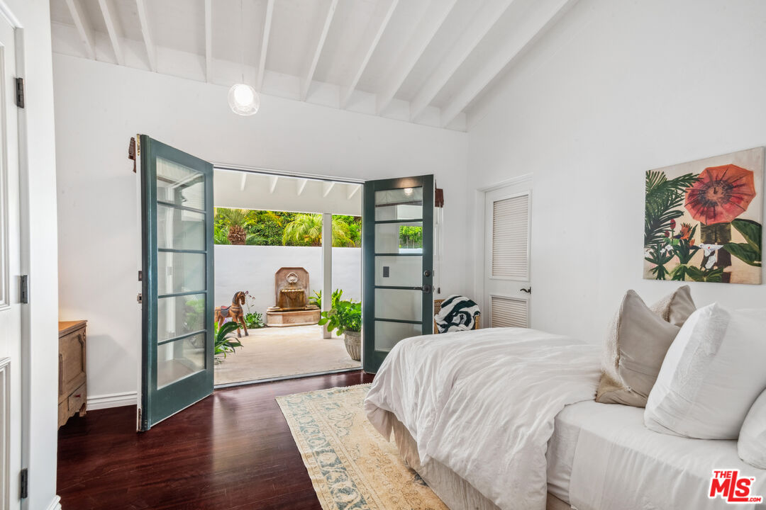 Malibu, California, 90265, United States, 8 Bedrooms Bedrooms, ,9 BathroomsBathrooms,Residential,For Sale,1989186