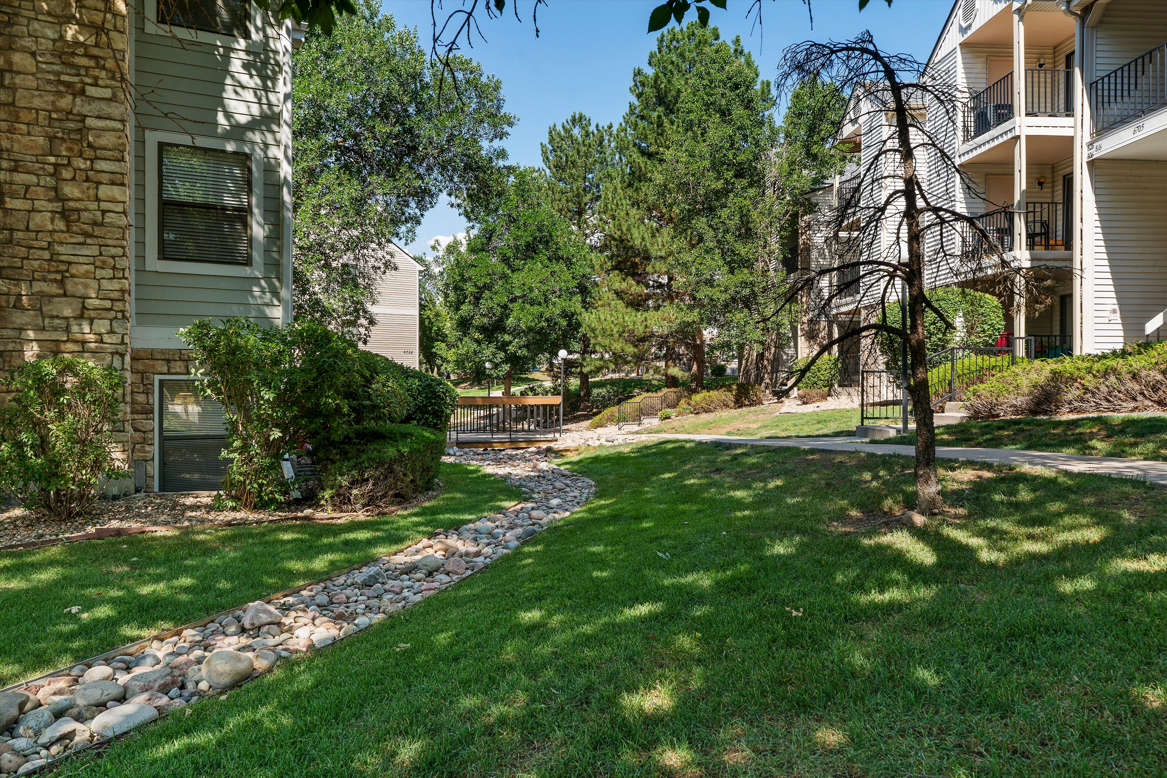 Move right in and start enjoying everything that Littleton has to offer - 物件實景