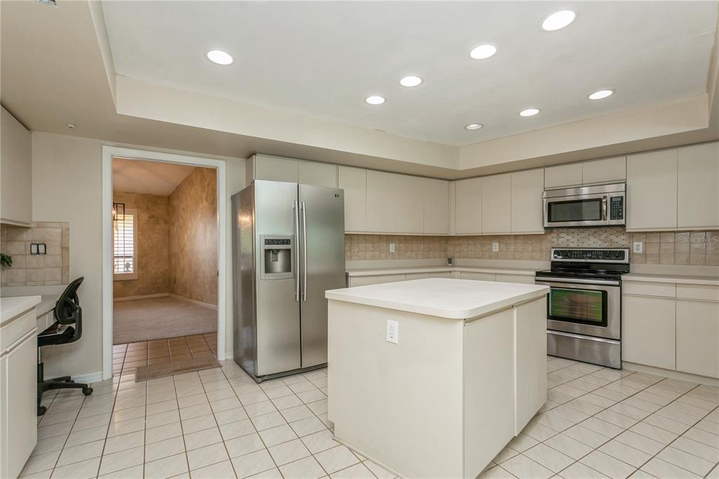 Palm Harbor, Florida, 34684, United States, 4 Bedrooms Bedrooms, ,3 BathroomsBathrooms,Residential,For Sale,1874048