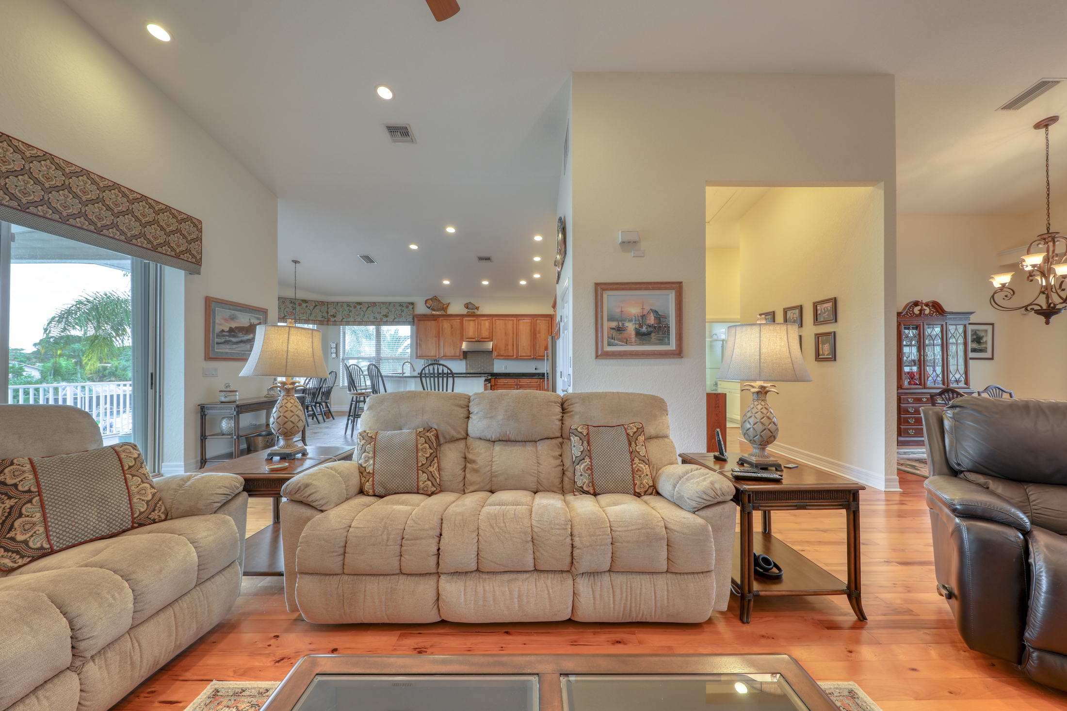 356 WESTWINDS DRIVE, Palm Harbor, Florida, 34683, United States, 3 Bedrooms Bedrooms, ,4 BathroomsBathrooms,Residential,For Sale,356 WESTWINDS DRIVE,1134606