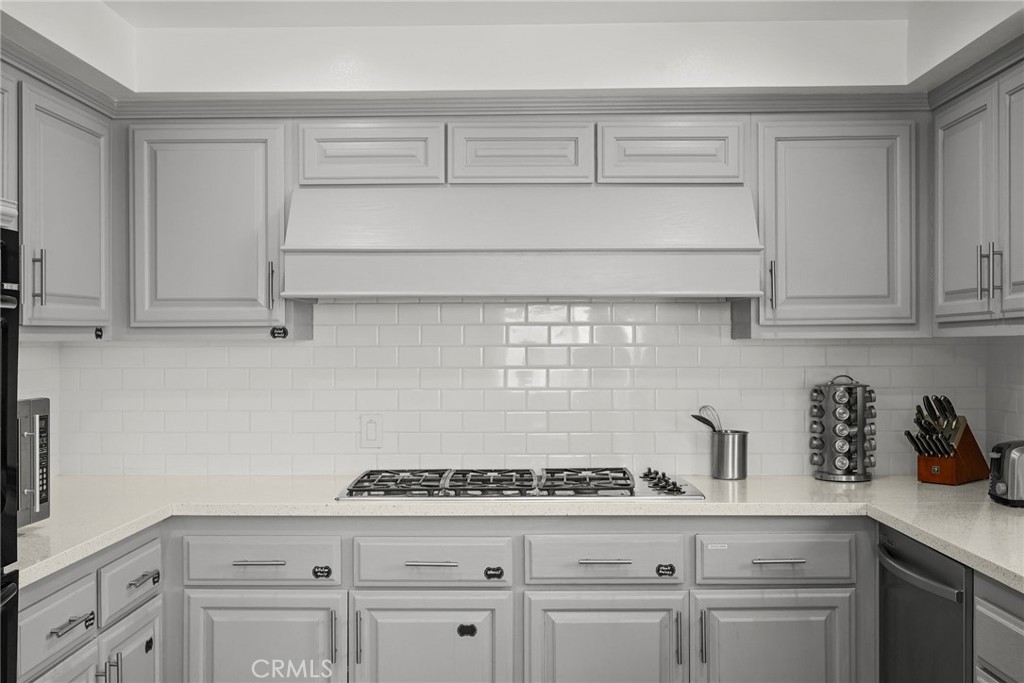 Oxnard, California, 93035, United States, ,Residential,For Sale,1991786