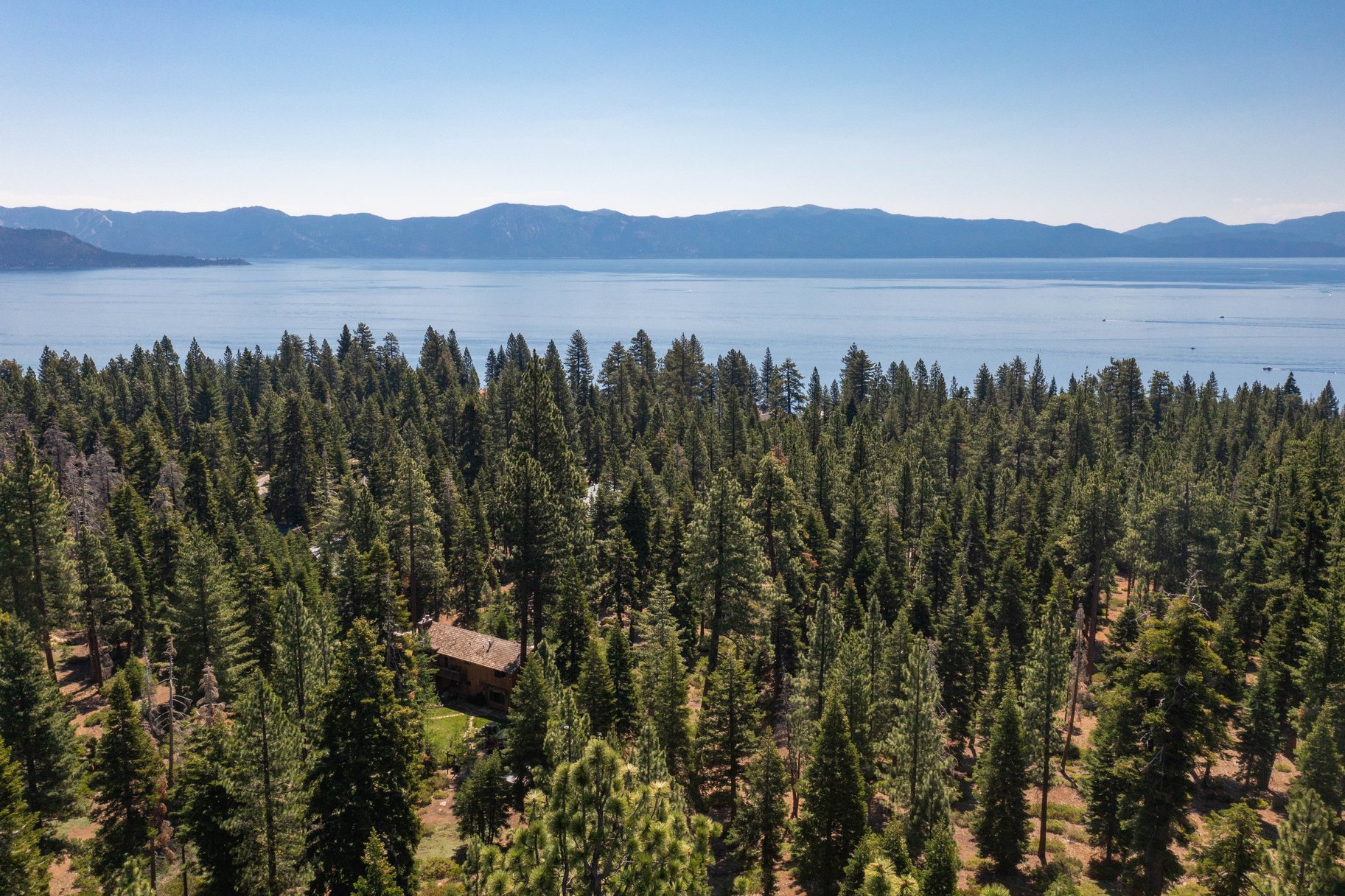  Rare, 10-acre parcel with house minutes from Tahoe City - 物件實景