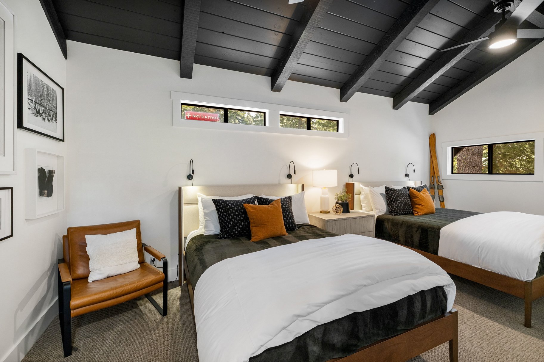  Beautifully Renovated Home With Room to Entertain - 物件實景