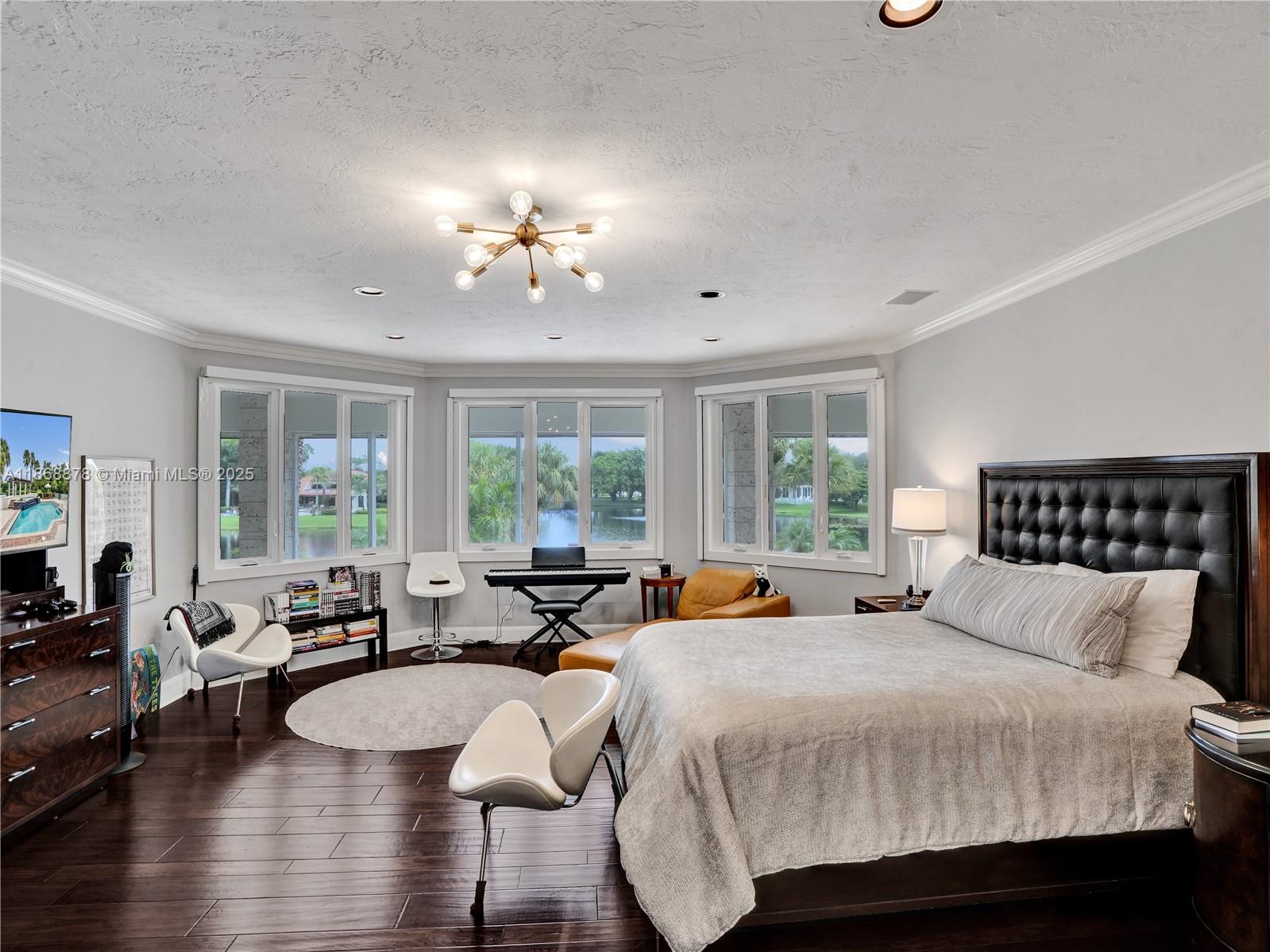 Weston, Florida, 33331, United States, 5 Bedrooms Bedrooms, ,8 BathroomsBathrooms,Residential,For Sale,1949778