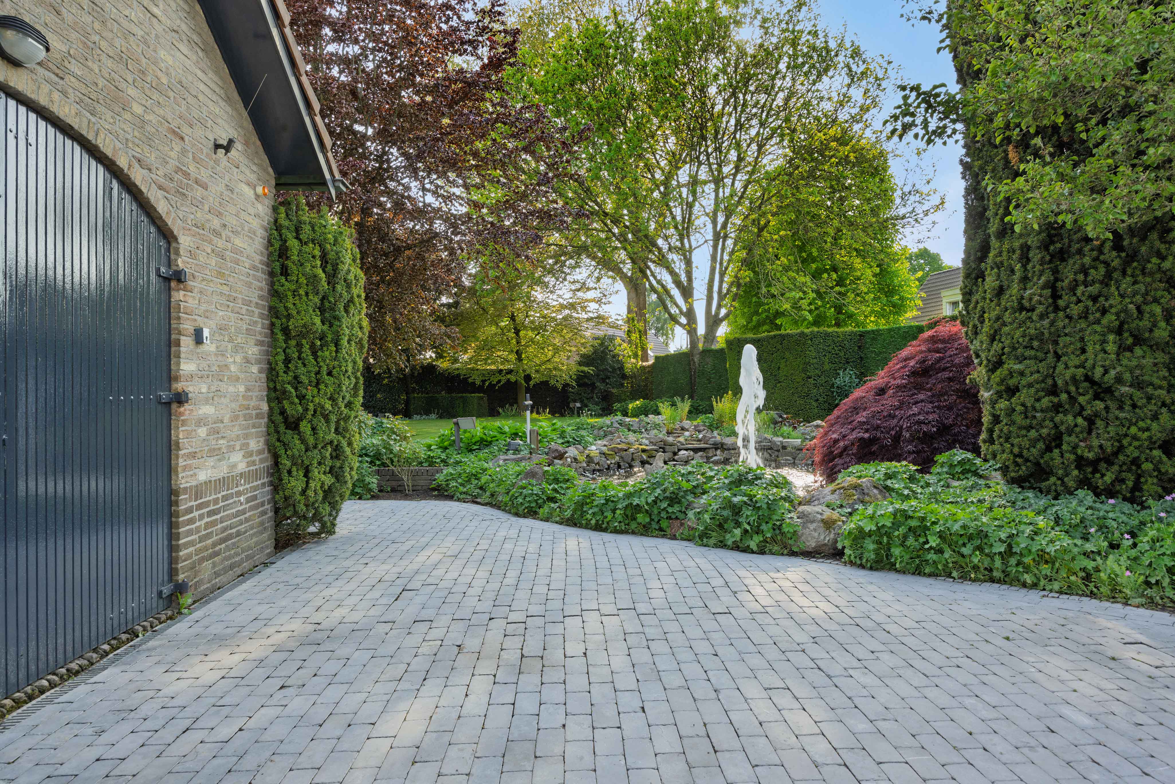  A Refined Villa Estate Designed for Modern Living and Professional Flexibility - 物件實景